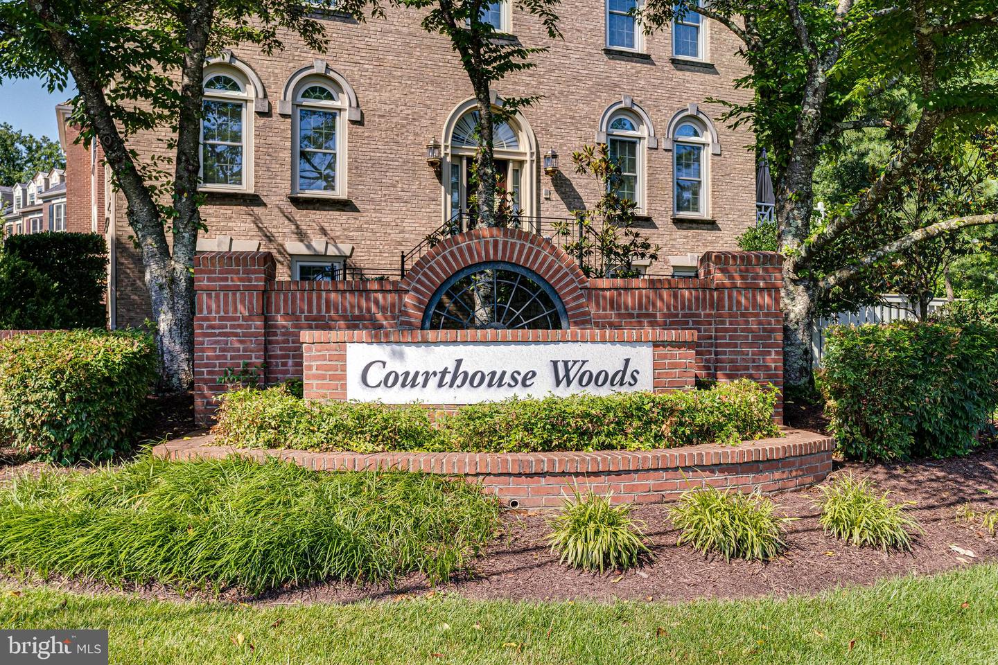 2153 WOLFTRAP CT, VIENNA, Virginia 22182, 3 Bedrooms Bedrooms, ,3 BathroomsBathrooms,Residential,For sale,2153 WOLFTRAP CT,VAFX2252736 MLS # VAFX2252736