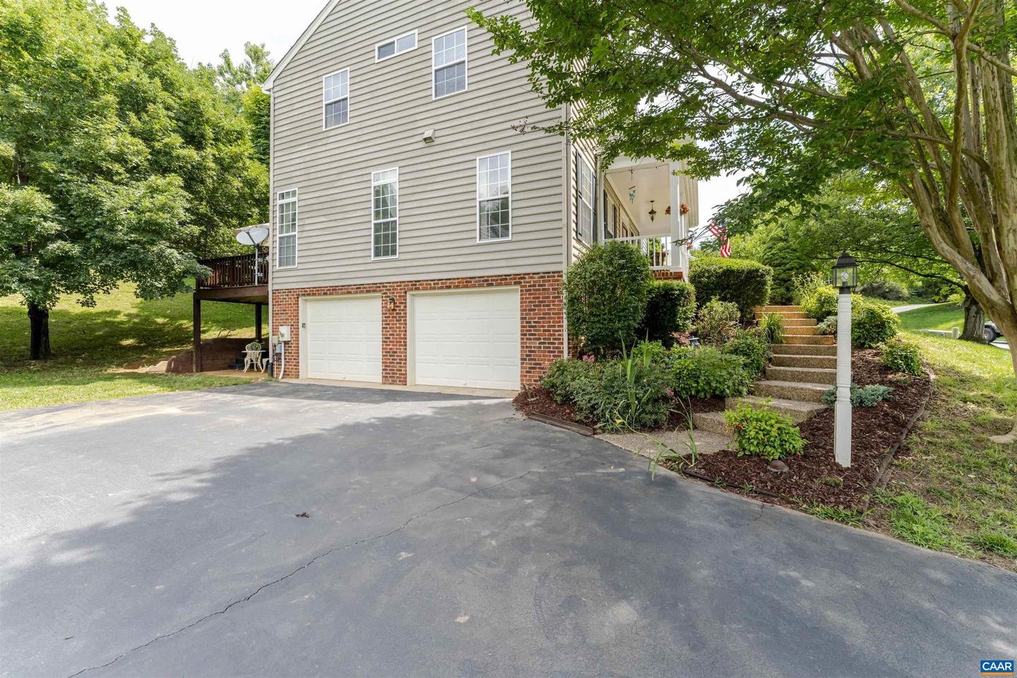 5031 CLEARFIELDS CT, CROZET, Virginia 22932, 4 Bedrooms Bedrooms, ,2 BathroomsBathrooms,Residential,For sale,5031 CLEARFIELDS CT,666271 MLS # 666271