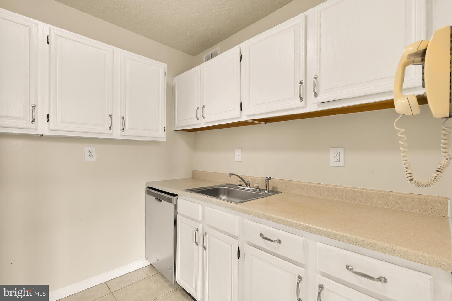 1250 4TH ST SW #W214, WASHINGTON, District Of Columbia 20024, 2 Bedrooms Bedrooms, ,1 BathroomBathrooms,Residential,For sale,1250 4TH ST SW #W214,DCDC2208530 MLS # DCDC2208530