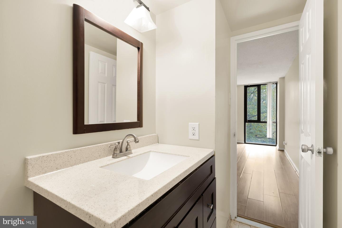 1250 4TH ST SW #W214, WASHINGTON, District Of Columbia 20024, 2 Bedrooms Bedrooms, ,1 BathroomBathrooms,Residential,For sale,1250 4TH ST SW #W214,DCDC2208530 MLS # DCDC2208530