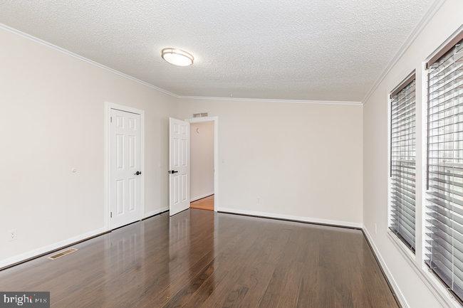 31 DRAPER CIR, STAFFORD, Virginia 22554, 3 Bedrooms Bedrooms, ,2 BathroomsBathrooms,Residential,For sale,31 DRAPER CIR,VAST2040386 MLS # VAST2040386
