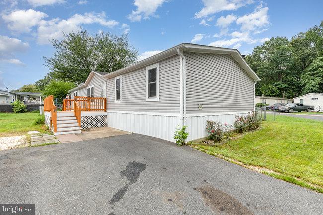 31 DRAPER CIR, STAFFORD, Virginia 22554, 3 Bedrooms Bedrooms, ,2 BathroomsBathrooms,Residential,For sale,31 DRAPER CIR,VAST2040386 MLS # VAST2040386