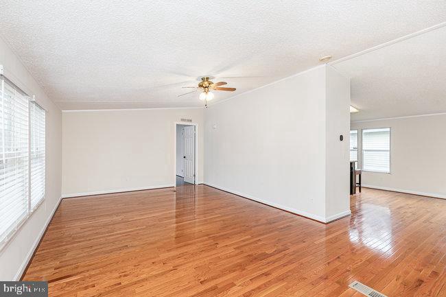 31 DRAPER CIR, STAFFORD, Virginia 22554, 3 Bedrooms Bedrooms, ,2 BathroomsBathrooms,Residential,For sale,31 DRAPER CIR,VAST2040386 MLS # VAST2040386