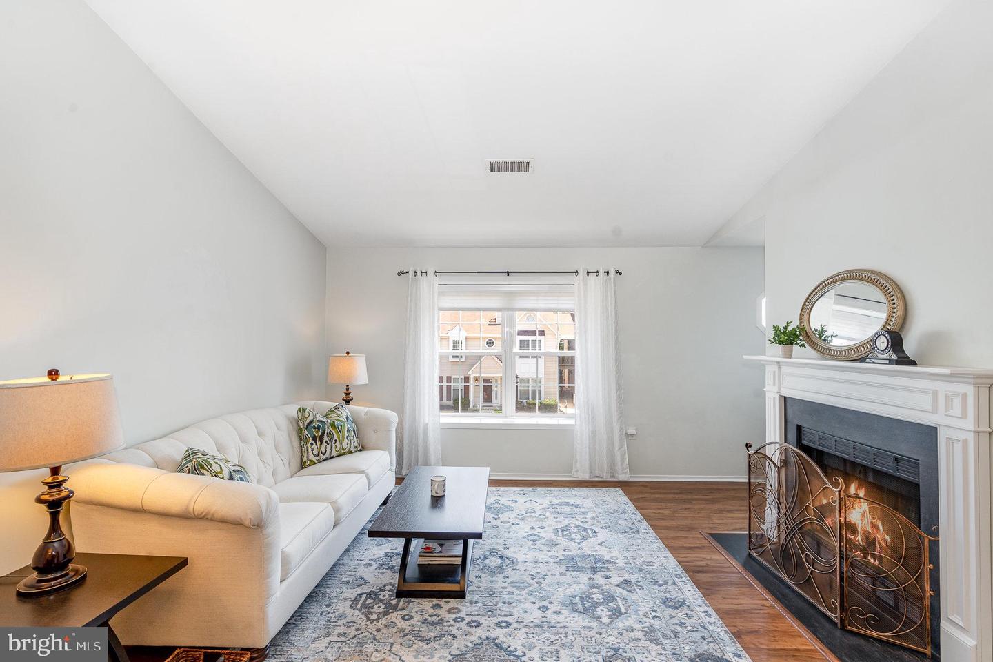 7823 HARROWGATE CIR #D, SPRINGFIELD, Virginia 22152, 2 Bedrooms Bedrooms, ,2 BathroomsBathrooms,Residential,For sale,7823 HARROWGATE CIR #D,VAFX2252768 MLS # VAFX2252768