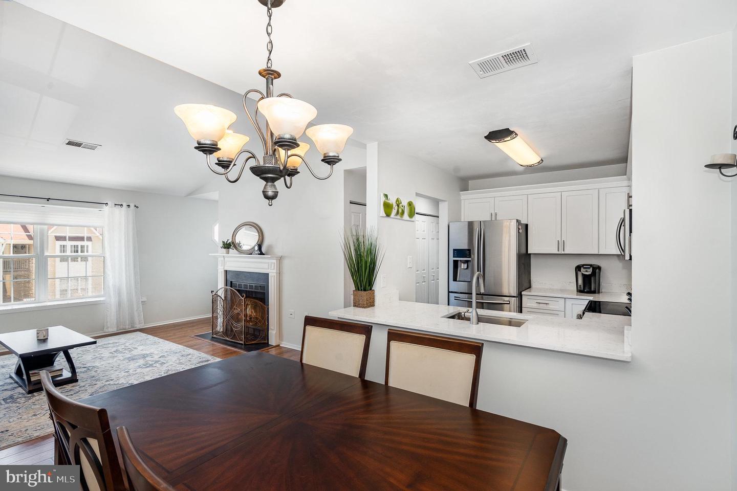 7823 HARROWGATE CIR #D, SPRINGFIELD, Virginia 22152, 2 Bedrooms Bedrooms, ,2 BathroomsBathrooms,Residential,For sale,7823 HARROWGATE CIR #D,VAFX2252768 MLS # VAFX2252768