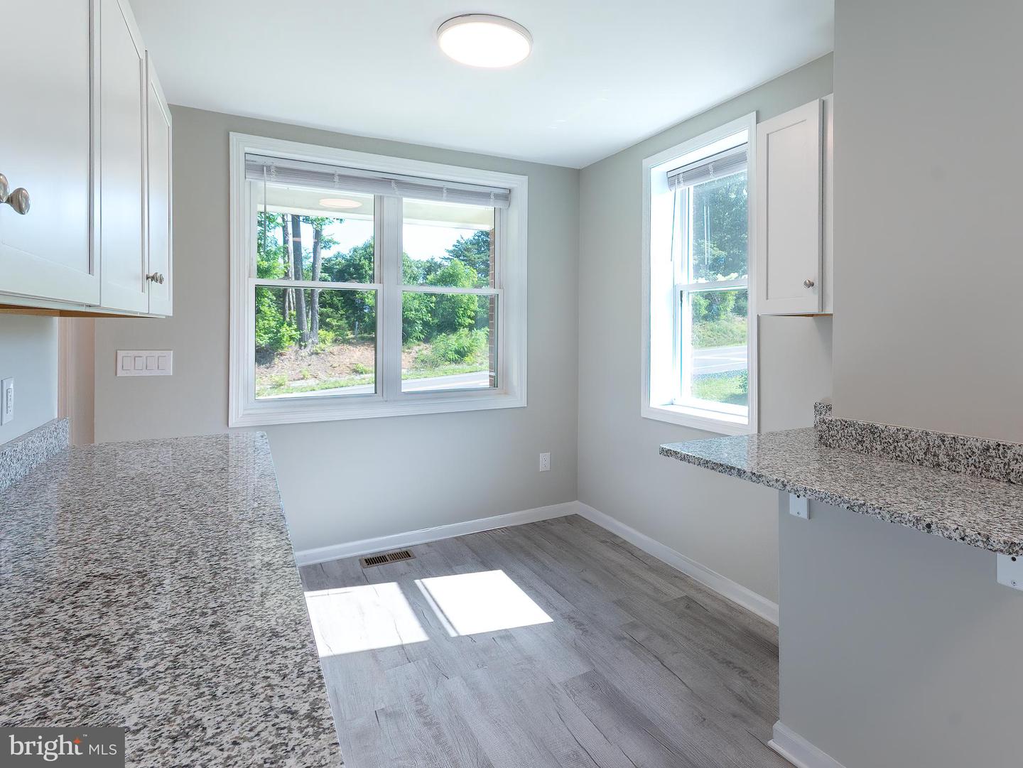2450 HAPPY CREEK RD, FRONT ROYAL, Virginia 22630, 3 Bedrooms Bedrooms, 5 Rooms Rooms,2 BathroomsBathrooms,Residential,For sale,2450 HAPPY CREEK RD,VAWR2011602 MLS # VAWR2011602