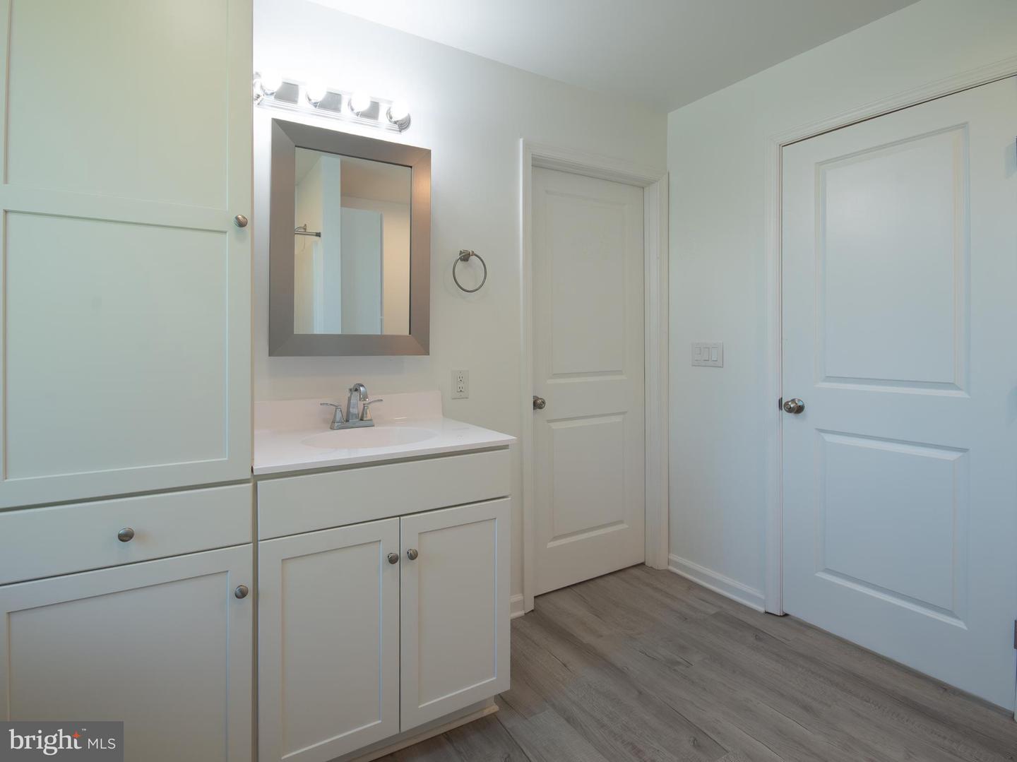 2450 HAPPY CREEK RD, FRONT ROYAL, Virginia 22630, 3 Bedrooms Bedrooms, 5 Rooms Rooms,2 BathroomsBathrooms,Residential,For sale,2450 HAPPY CREEK RD,VAWR2011602 MLS # VAWR2011602