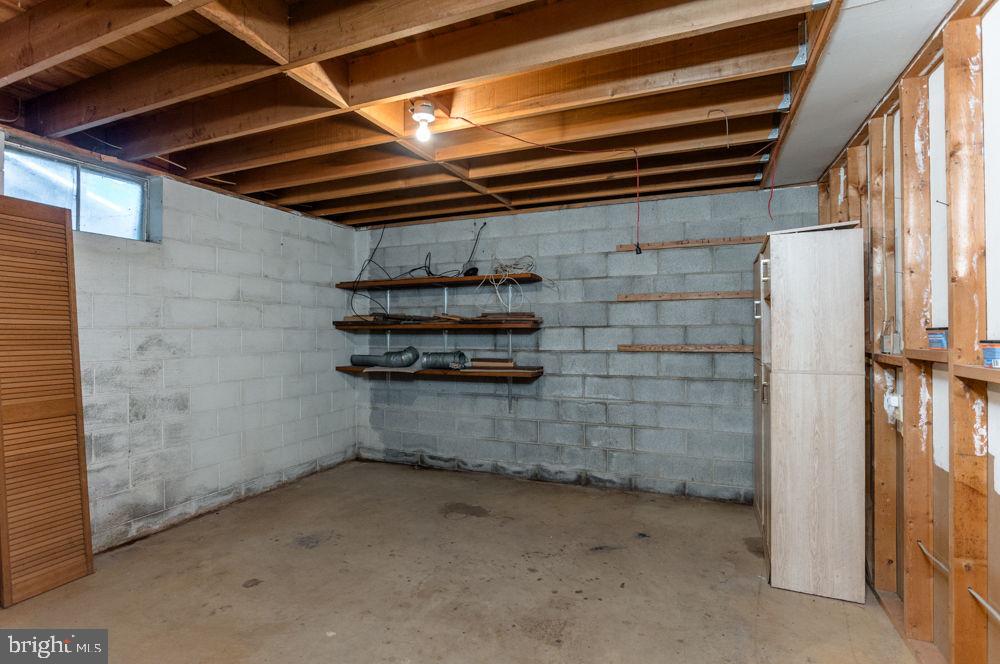 740 MAUZY ATHLONE RD, BROADWAY, Virginia 22815, 2 Bedrooms Bedrooms, ,1 BathroomBathrooms,Residential,For sale,740 MAUZY ATHLONE RD,VARO2002416 MLS # VARO2002416