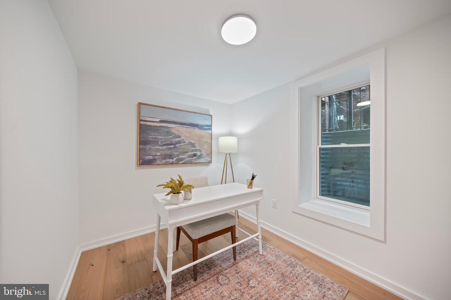 131 11 ST NE #1, WASHINGTON, District Of Columbia 20002, 2 Bedrooms Bedrooms, 4 Rooms Rooms,1 BathroomBathrooms,Residential,For sale,131 11 ST NE #1,DCDC2208546 MLS # DCDC2208546