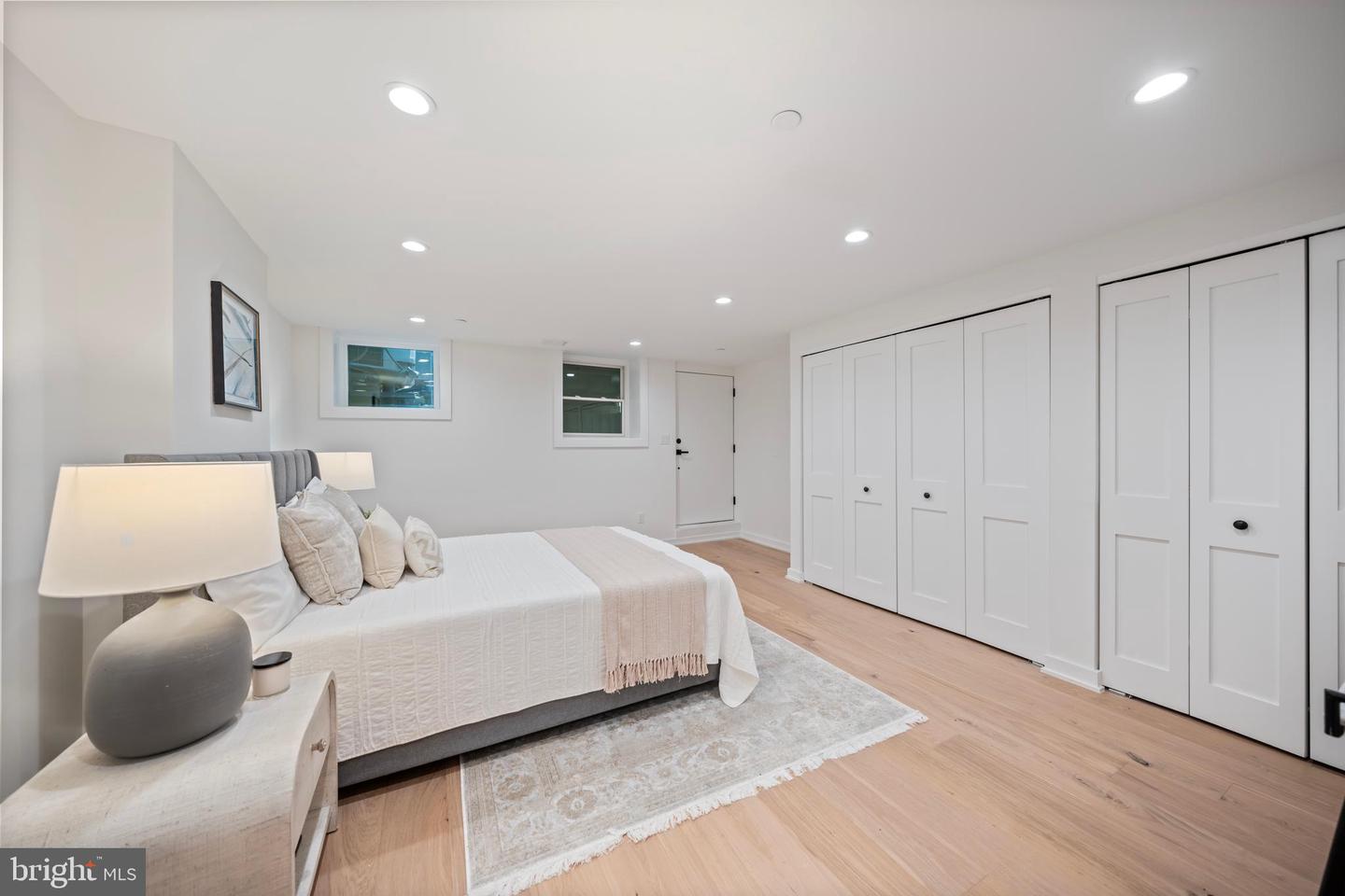 131 11 ST NE #1, WASHINGTON, District Of Columbia 20002, 2 Bedrooms Bedrooms, 4 Rooms Rooms,1 BathroomBathrooms,Residential,For sale,131 11 ST NE #1,DCDC2208546 MLS # DCDC2208546