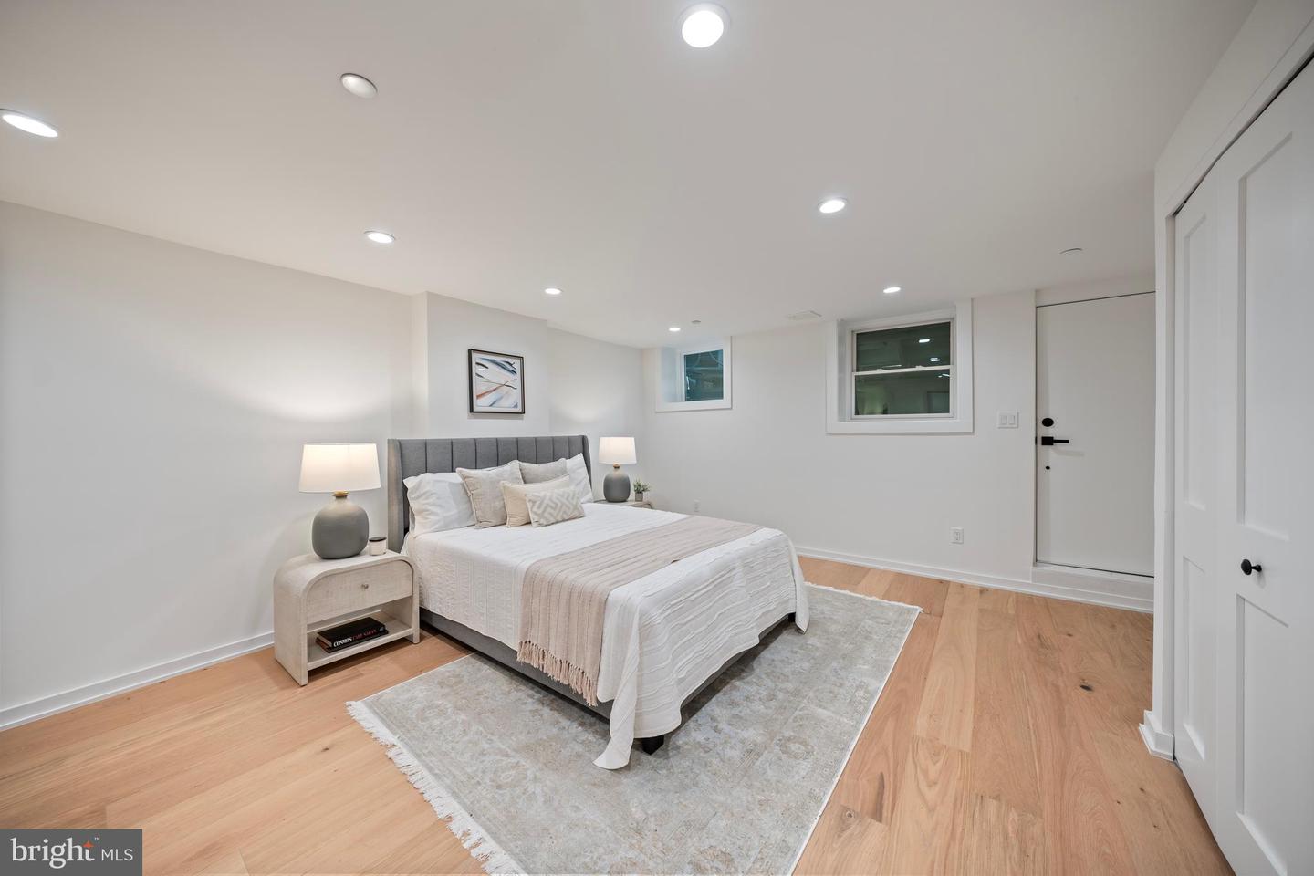 131 11 ST NE #1, WASHINGTON, District Of Columbia 20002, 2 Bedrooms Bedrooms, 4 Rooms Rooms,1 BathroomBathrooms,Residential,For sale,131 11 ST NE #1,DCDC2208546 MLS # DCDC2208546