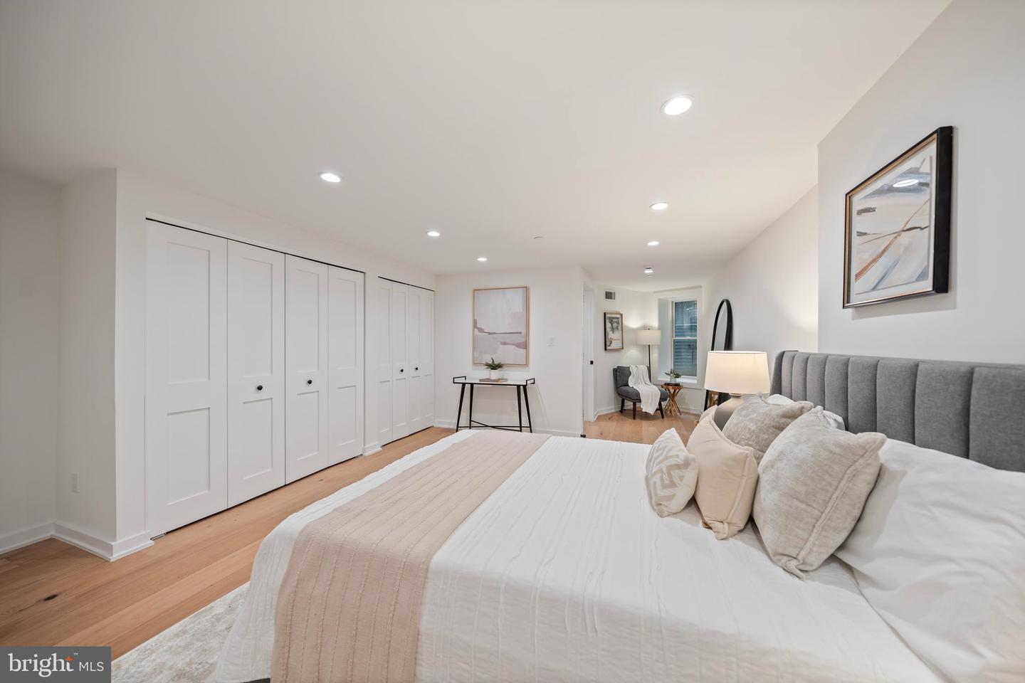 131 11 ST NE #1, WASHINGTON, District Of Columbia 20002, 2 Bedrooms Bedrooms, 4 Rooms Rooms,1 BathroomBathrooms,Residential,For sale,131 11 ST NE #1,DCDC2208546 MLS # DCDC2208546