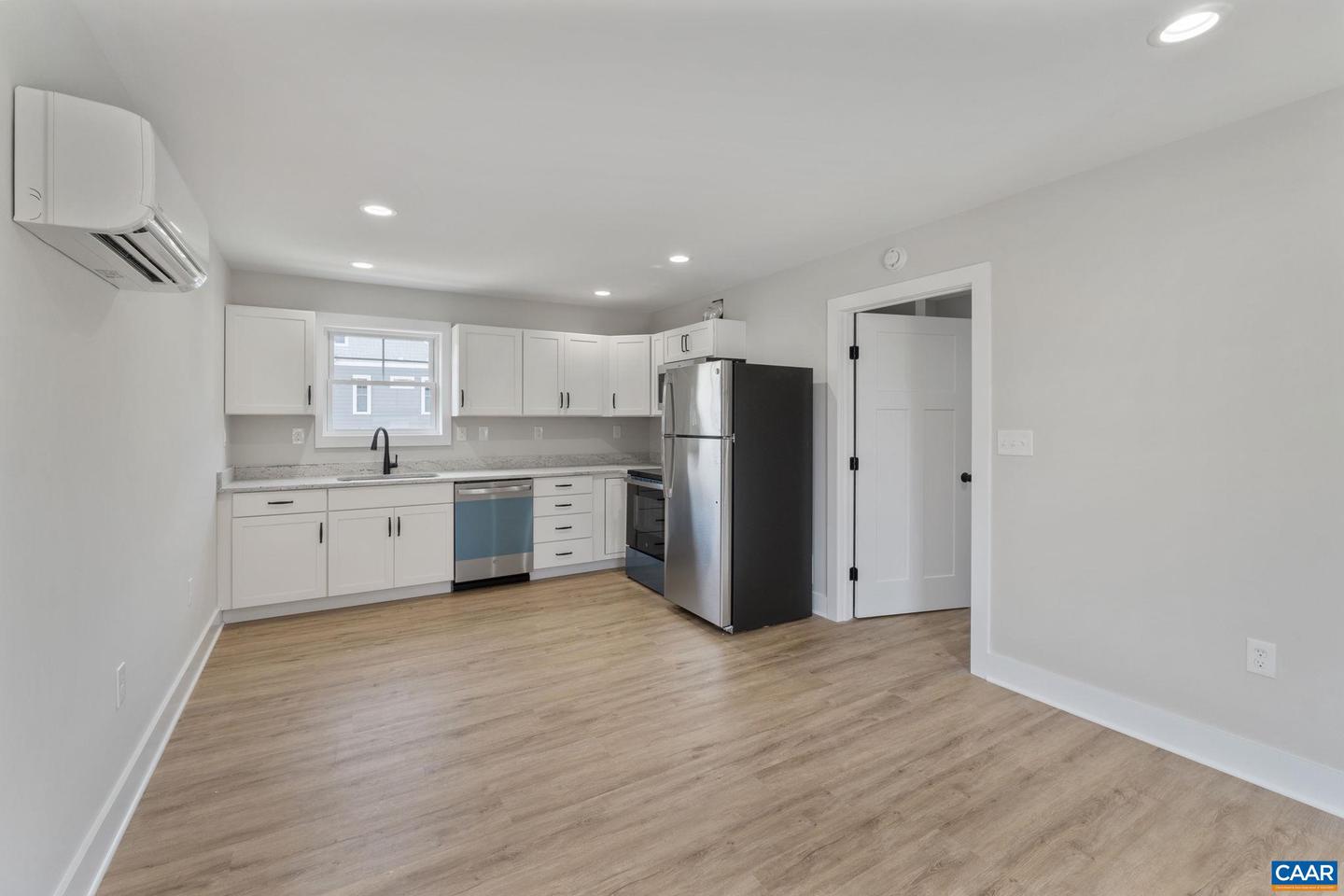 1603 GRIFFEN GROVE, CHARLOTTESVILLE, Virginia 22901, 5 Bedrooms Bedrooms, ,4 BathroomsBathrooms,Residential,For sale,1603 GRIFFEN GROVE,666289 MLS # 666289