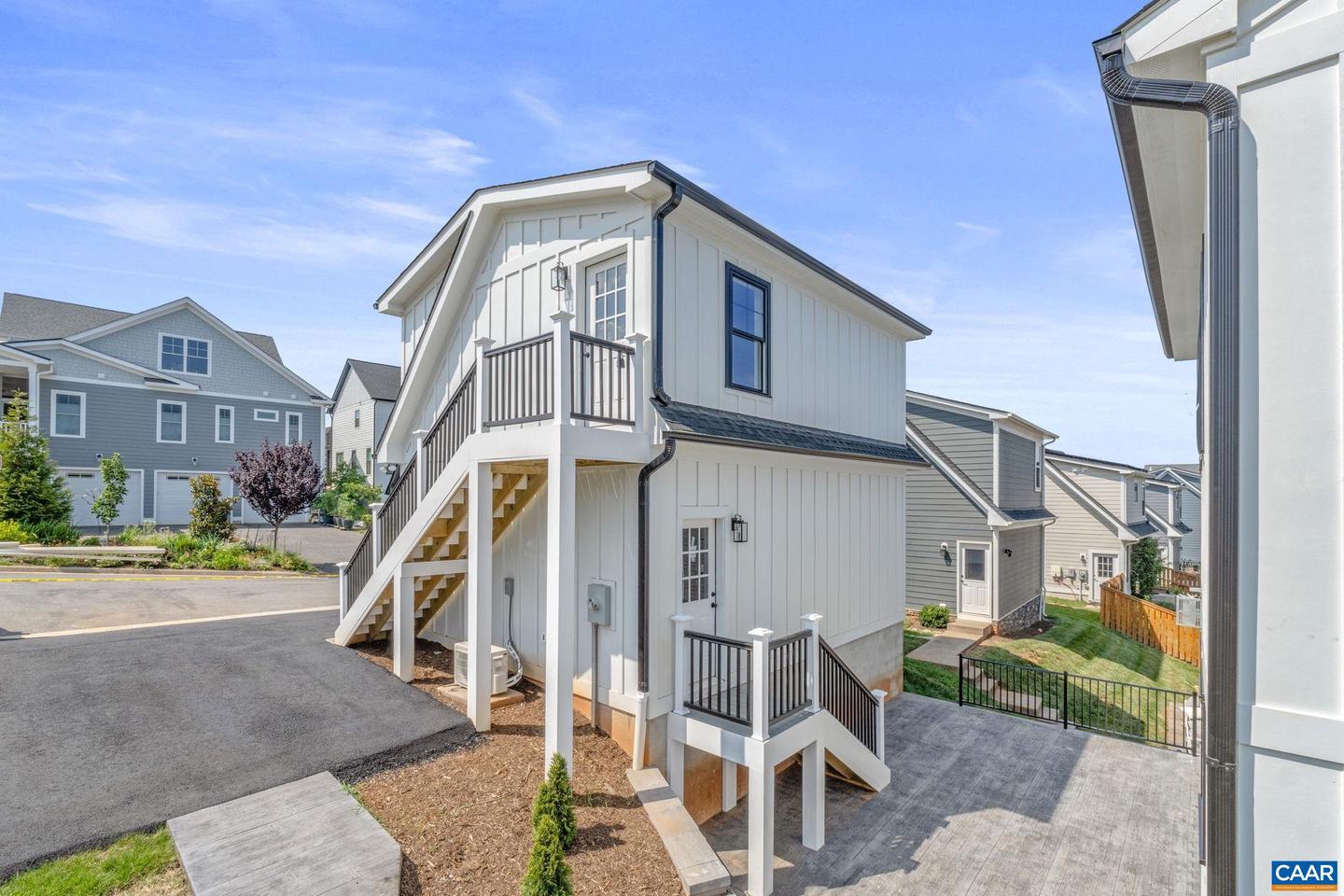 1603 GRIFFEN GROVE, CHARLOTTESVILLE, Virginia 22901, 5 Bedrooms Bedrooms, ,4 BathroomsBathrooms,Residential,For sale,1603 GRIFFEN GROVE,666289 MLS # 666289