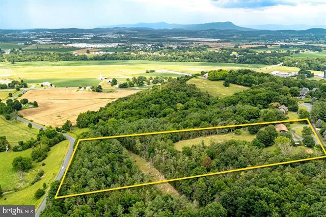 7600 TALL CEDARS LN, BRIDGEWATER, Virginia 22812, 4 Bedrooms Bedrooms, ,3 BathroomsBathrooms,Residential,For sale,7600 TALL CEDARS LN,VARO2002418 MLS # VARO2002418