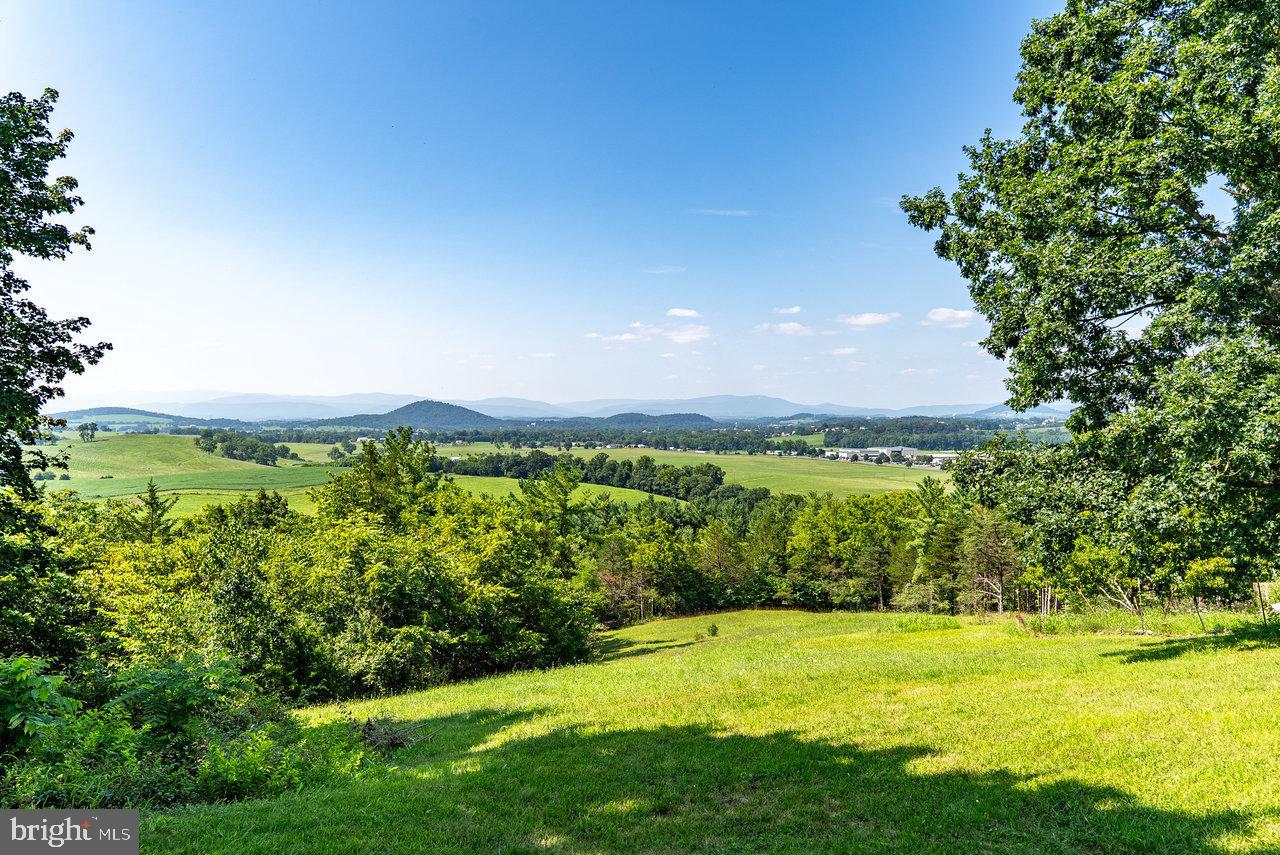7600 TALL CEDARS LN, BRIDGEWATER, Virginia 22812, 4 Bedrooms Bedrooms, ,3 BathroomsBathrooms,Residential,For sale,7600 TALL CEDARS LN,VARO2002418 MLS # VARO2002418