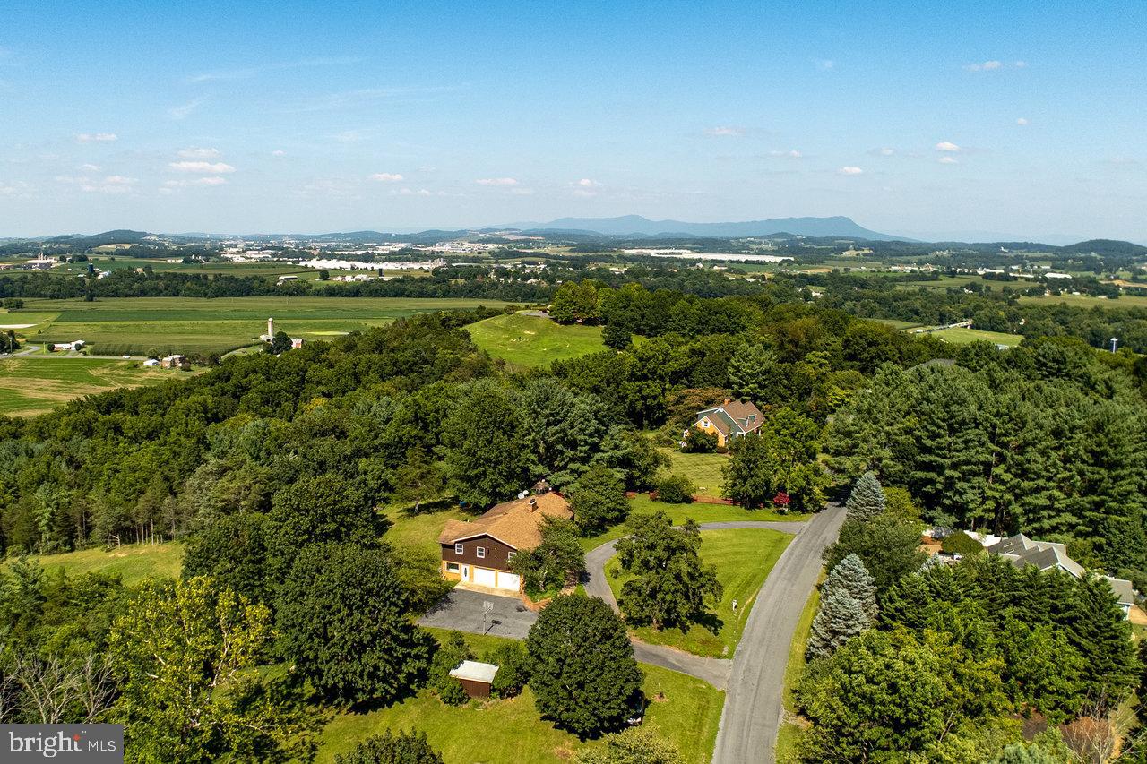 7600 TALL CEDARS LN, BRIDGEWATER, Virginia 22812, 4 Bedrooms Bedrooms, ,3 BathroomsBathrooms,Residential,For sale,7600 TALL CEDARS LN,VARO2002418 MLS # VARO2002418