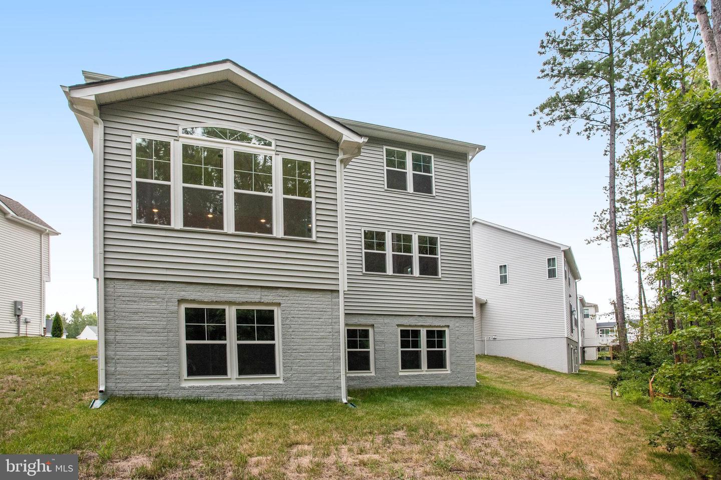 7123 RESOLUTION WAY, RUTHER GLEN, Virginia 22546, 5 Bedrooms Bedrooms, ,3 BathroomsBathrooms,Residential,For sale,7123 RESOLUTION WAY,VACV2008436 MLS # VACV2008436
