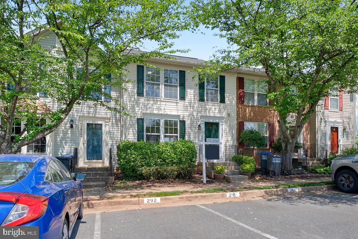 14344 PAPILION WAY, CENTREVILLE, Virginia 20121, 3 Bedrooms Bedrooms, ,2 BathroomsBathrooms,Residential,For sale,14344 PAPILION WAY,VAFX2252834 MLS # VAFX2252834
