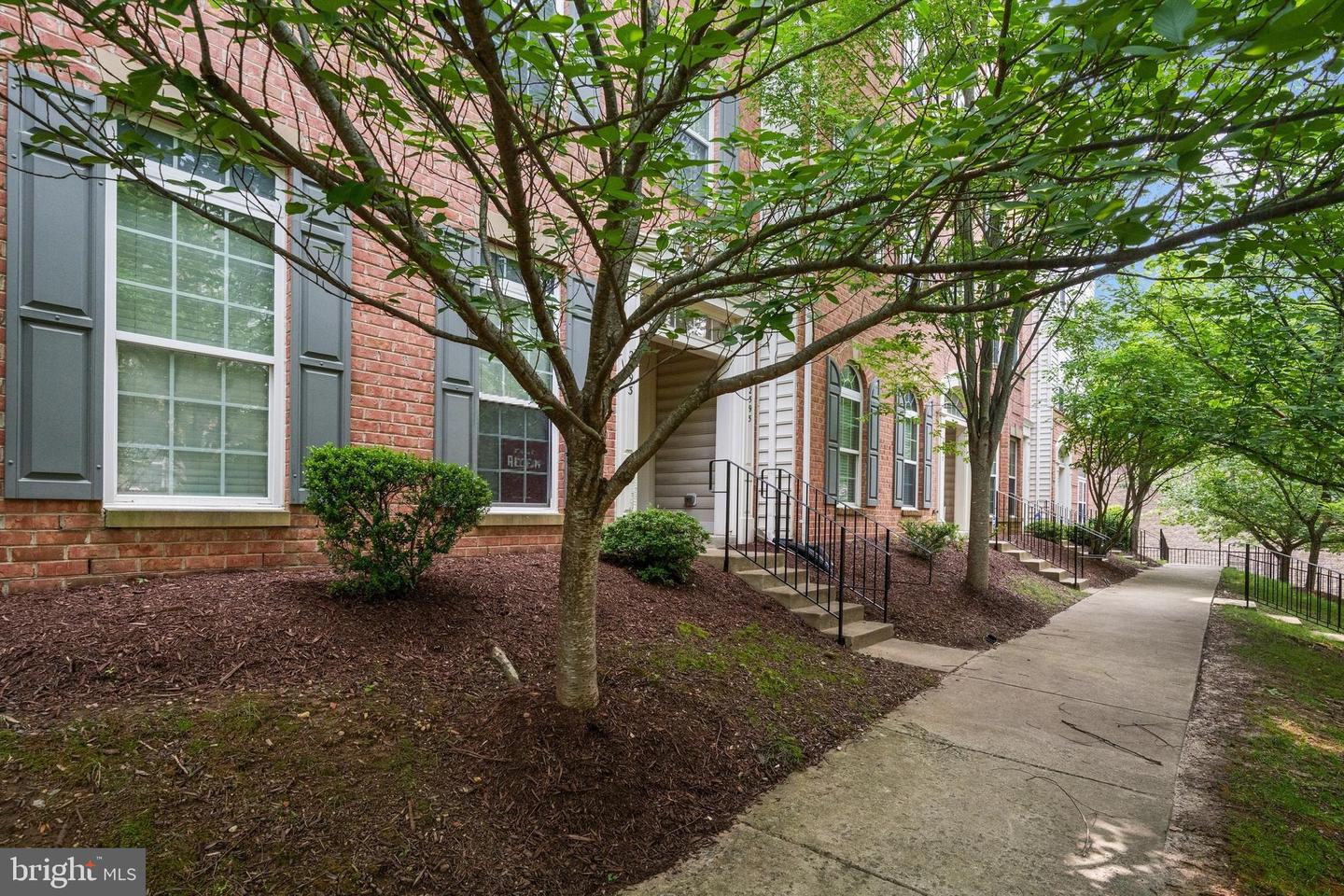 2593 EASTBOURNE DR, WOODBRIDGE, Virginia 22191, 3 Bedrooms Bedrooms, ,2 BathroomsBathrooms,Residential,For sale,2593 EASTBOURNE DR,VAPW2098328 MLS # VAPW2098328