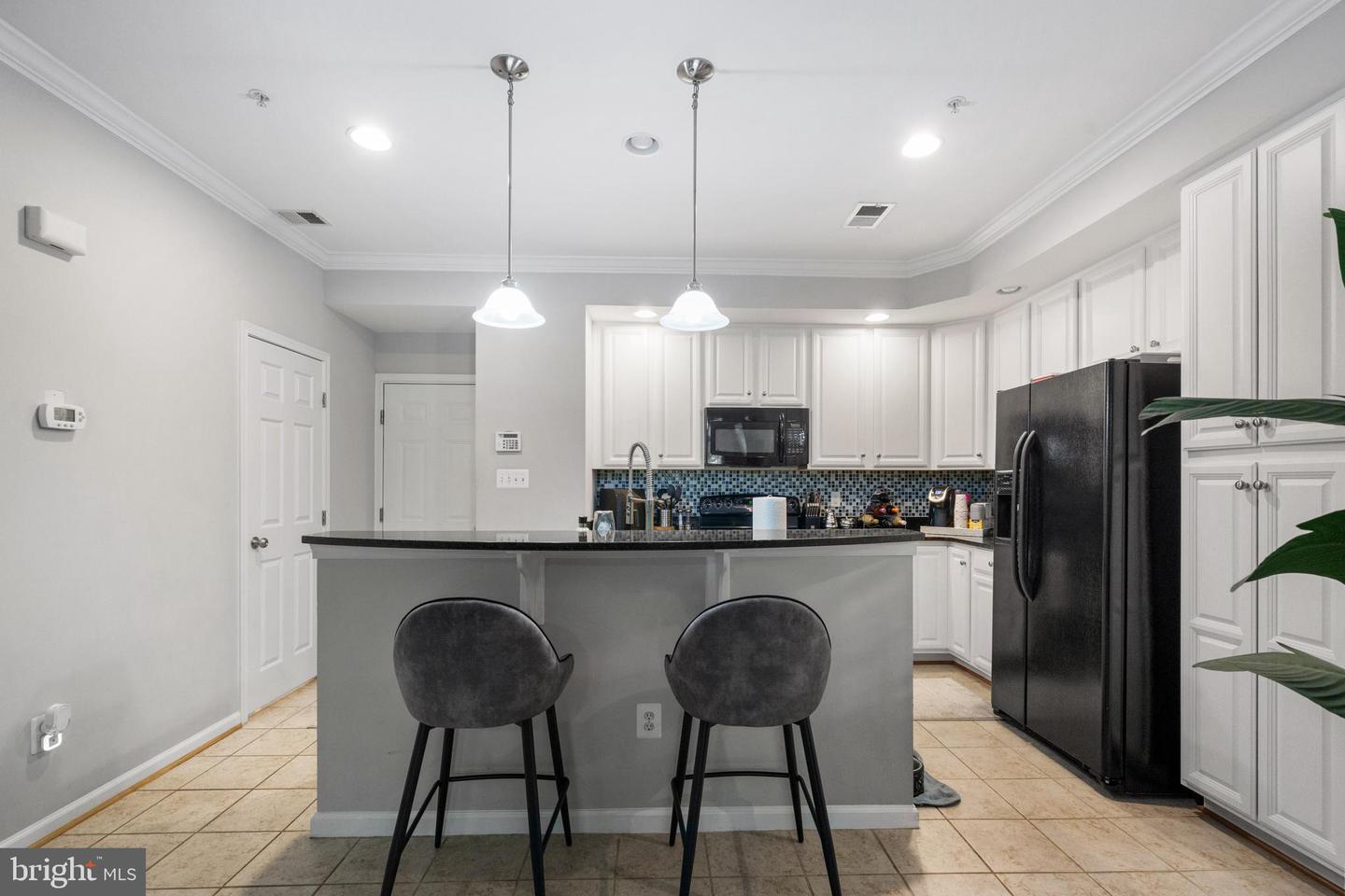 2593 EASTBOURNE DR, WOODBRIDGE, Virginia 22191, 3 Bedrooms Bedrooms, ,2 BathroomsBathrooms,Residential,For sale,2593 EASTBOURNE DR,VAPW2098328 MLS # VAPW2098328