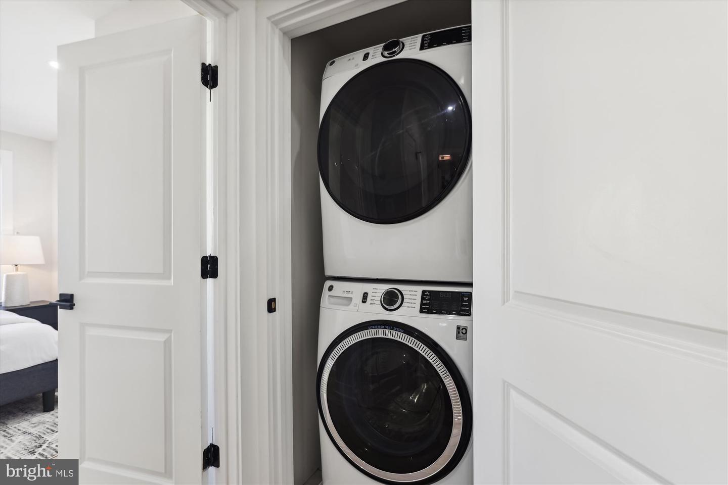 411 DECATUR ST NW, WASHINGTON, District Of Columbia 20011, 4 Bedrooms Bedrooms, ,3 BathroomsBathrooms,Residential,For sale,411 DECATUR ST NW,DCDC2208492 MLS # DCDC2208492