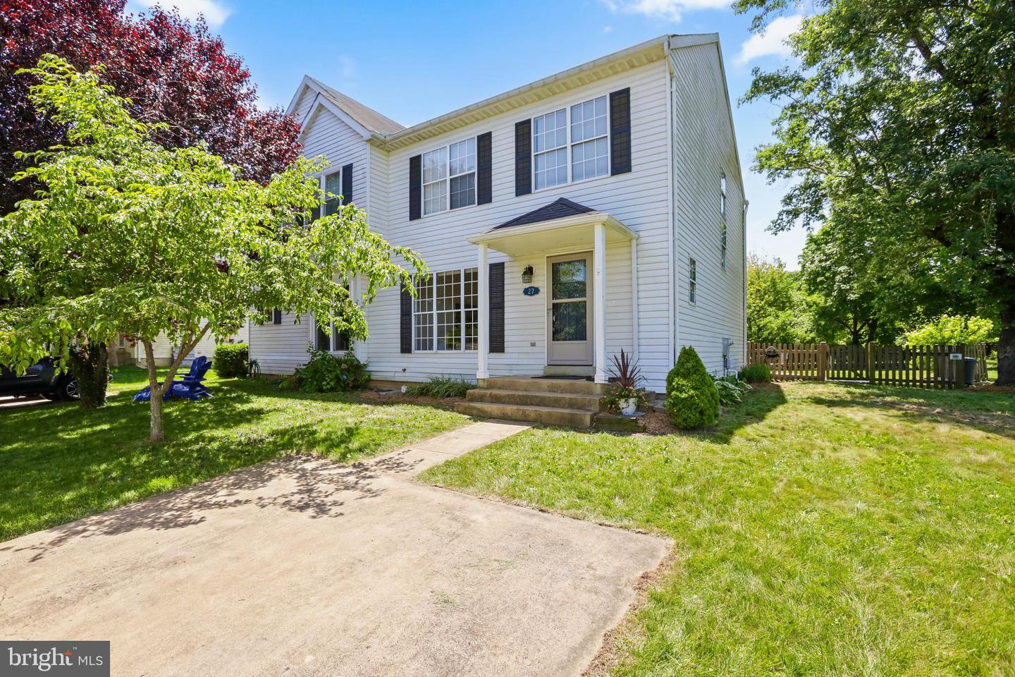 27 FRYE CT, LOVETTSVILLE, Virginia 20180, 3 Bedrooms Bedrooms, ,2 BathroomsBathrooms,Residential,For sale,27 FRYE CT,VALO2100892 MLS # VALO2100892