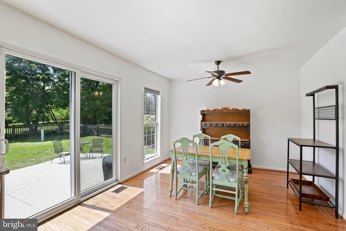27 FRYE CT, LOVETTSVILLE, Virginia 20180, 3 Bedrooms Bedrooms, ,2 BathroomsBathrooms,Residential,For sale,27 FRYE CT,VALO2100892 MLS # VALO2100892