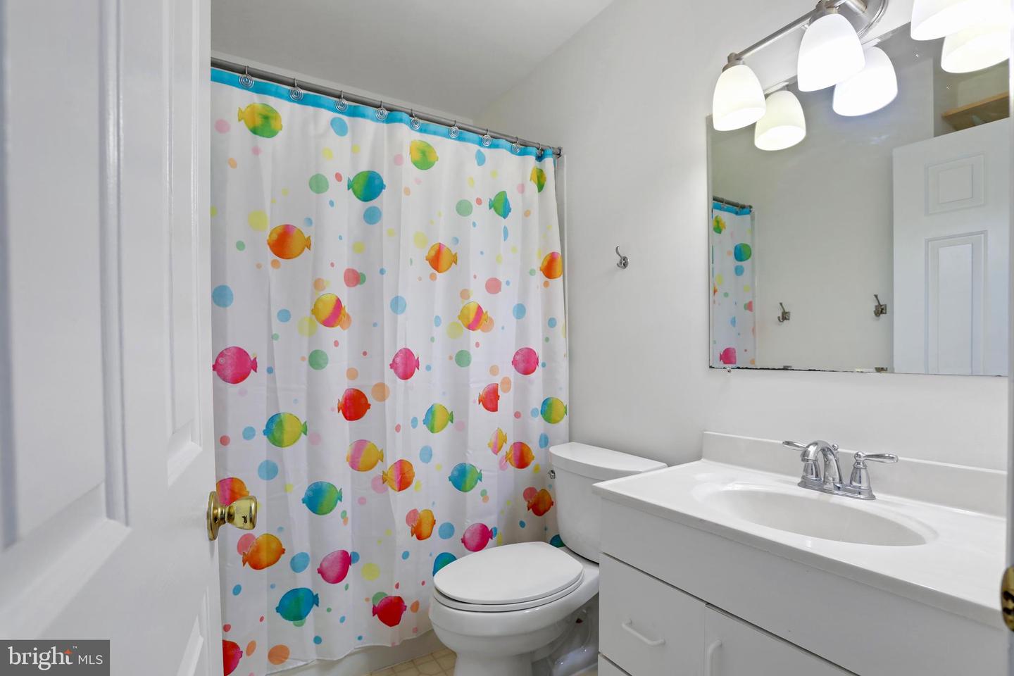 27 FRYE CT, LOVETTSVILLE, Virginia 20180, 3 Bedrooms Bedrooms, ,2 BathroomsBathrooms,Residential,For sale,27 FRYE CT,VALO2100892 MLS # VALO2100892