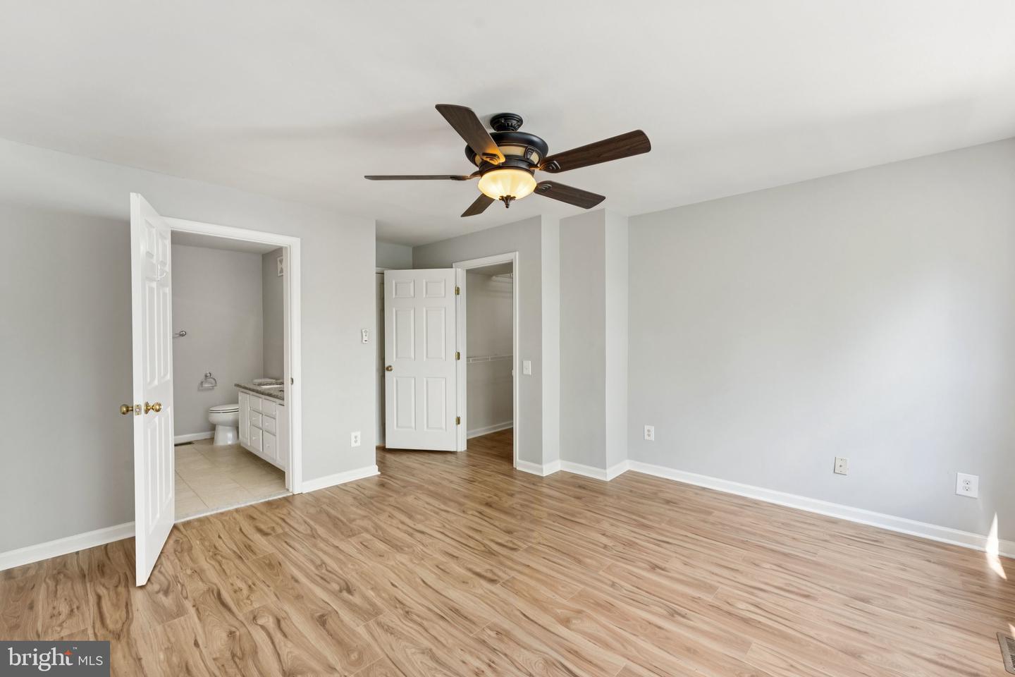 12781 FAIR CREST CT, FAIRFAX, Virginia 22033, 2 Bedrooms Bedrooms, ,2 BathroomsBathrooms,Residential,For sale,12781 FAIR CREST CT,VAFX2252716 MLS # VAFX2252716