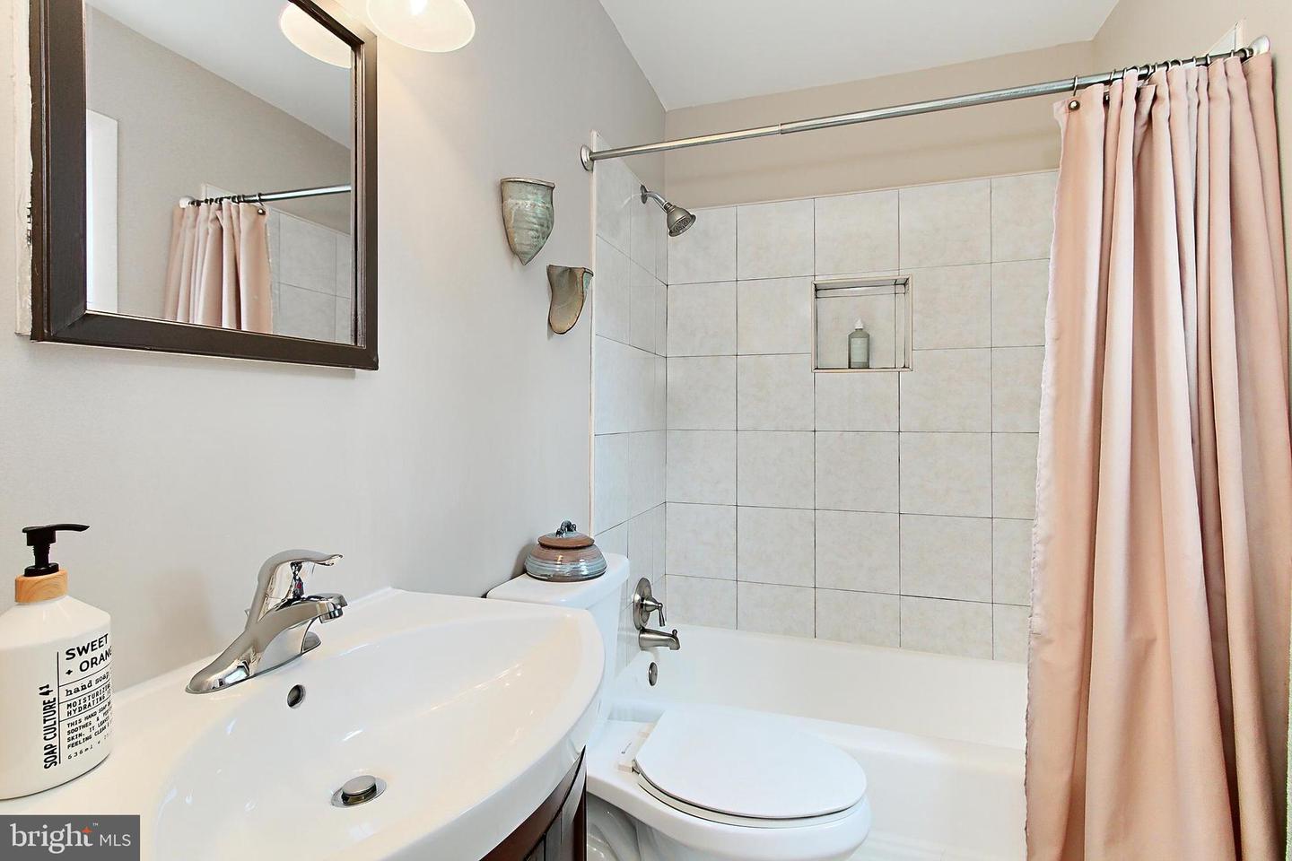 8345 ORANGE CT, ALEXANDRIA, Virginia 22309, 4 Bedrooms Bedrooms, ,2 BathroomsBathrooms,Residential,For sale,8345 ORANGE CT,VAFX2252720 MLS # VAFX2252720