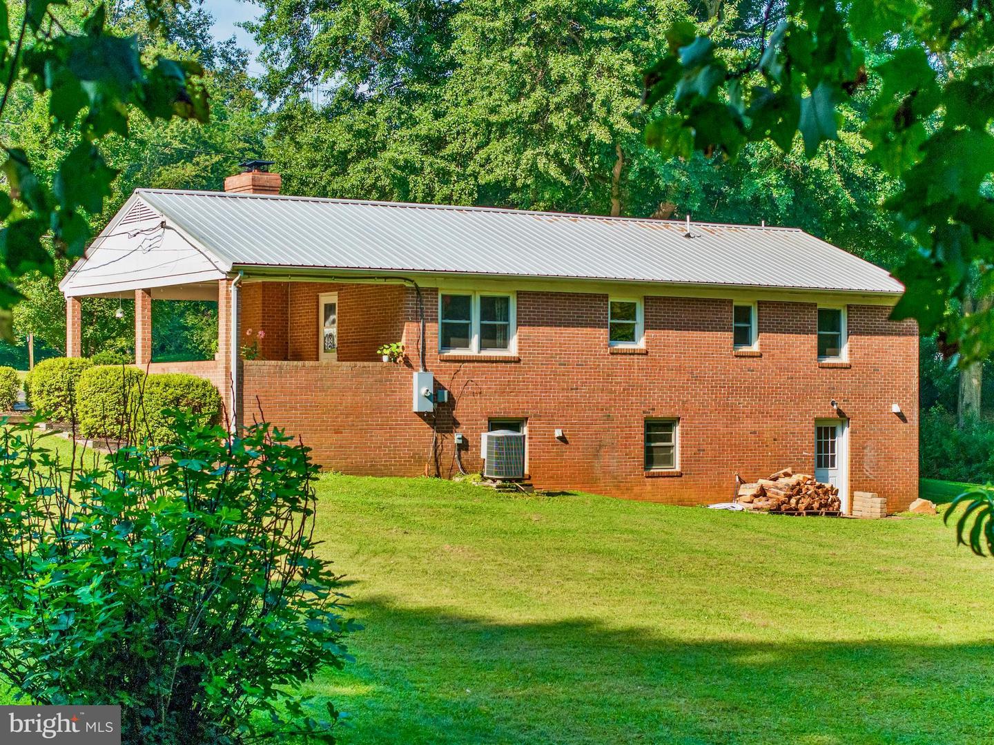 12073 DOGWOOD LN, CULPEPER, Virginia 22701, 4 Bedrooms Bedrooms, ,2 BathroomsBathrooms,Residential,For sale,12073 DOGWOOD LN,VACU2010916 MLS # VACU2010916