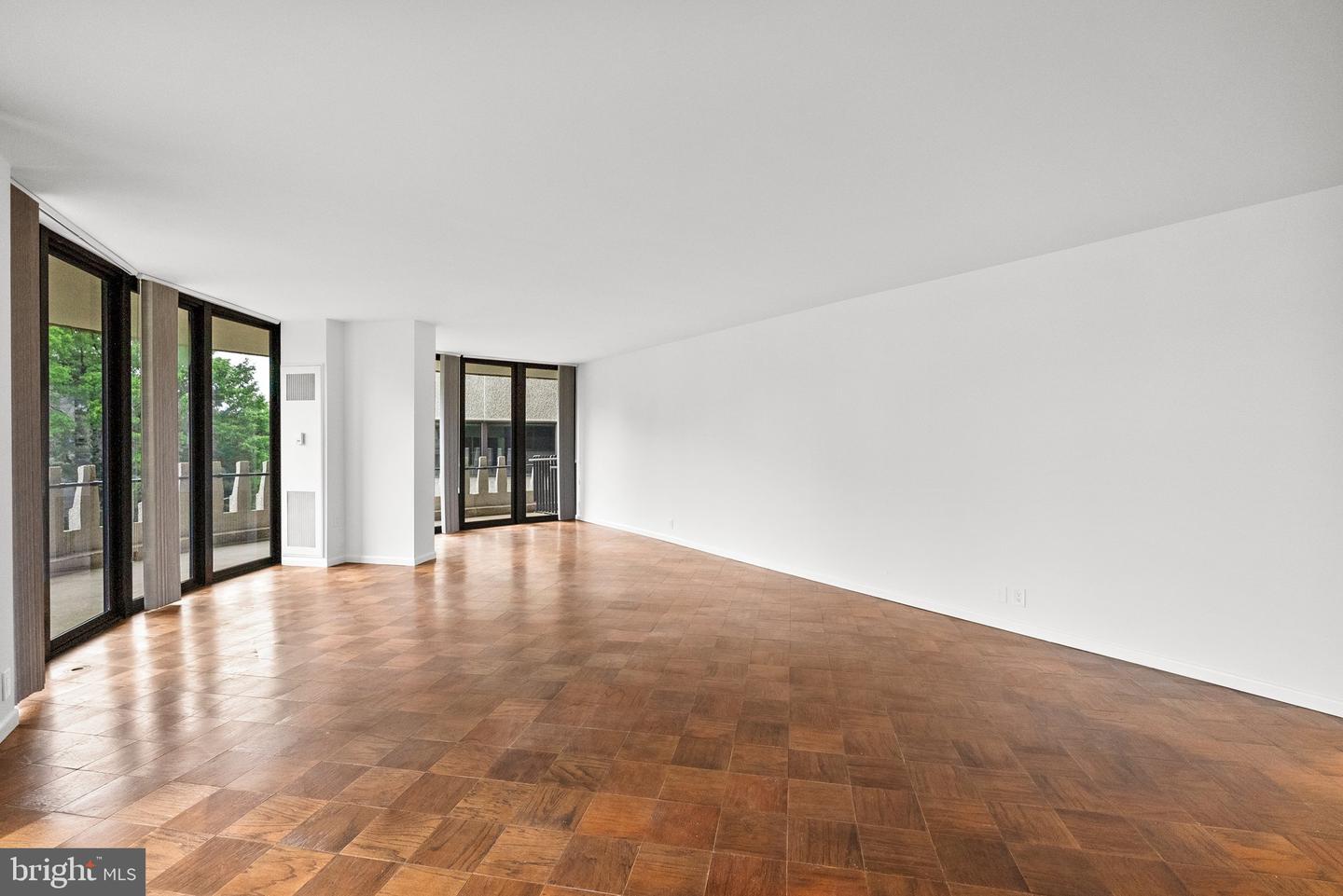 700 NEW HAMPSHIRE AVE NW #617, WASHINGTON, District Of Columbia 20037, 2 Bedrooms Bedrooms, ,2 BathroomsBathrooms,Residential,For sale,700 NEW HAMPSHIRE AVE NW #617,DCDC2185582 MLS # DCDC2185582