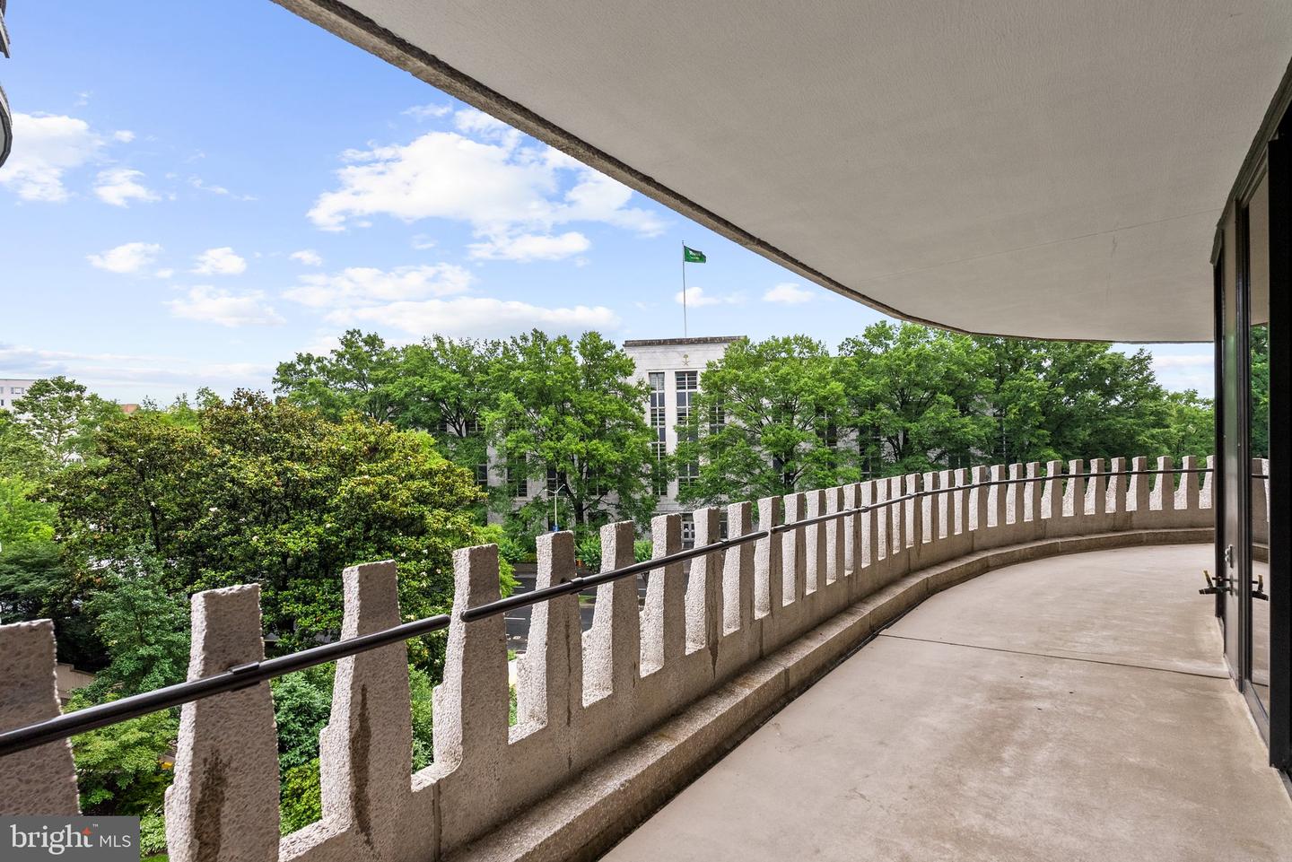 700 NEW HAMPSHIRE AVE NW #617, WASHINGTON, District Of Columbia 20037, 2 Bedrooms Bedrooms, ,2 BathroomsBathrooms,Residential,For sale,700 NEW HAMPSHIRE AVE NW #617,DCDC2185582 MLS # DCDC2185582