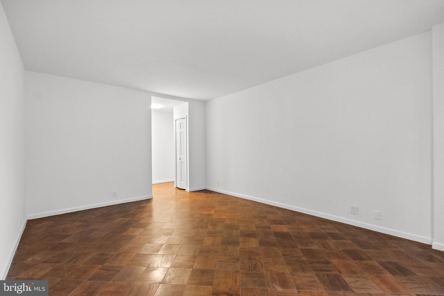 700 NEW HAMPSHIRE AVE NW #617, WASHINGTON, District Of Columbia 20037, 2 Bedrooms Bedrooms, ,2 BathroomsBathrooms,Residential,For sale,700 NEW HAMPSHIRE AVE NW #617,DCDC2185582 MLS # DCDC2185582