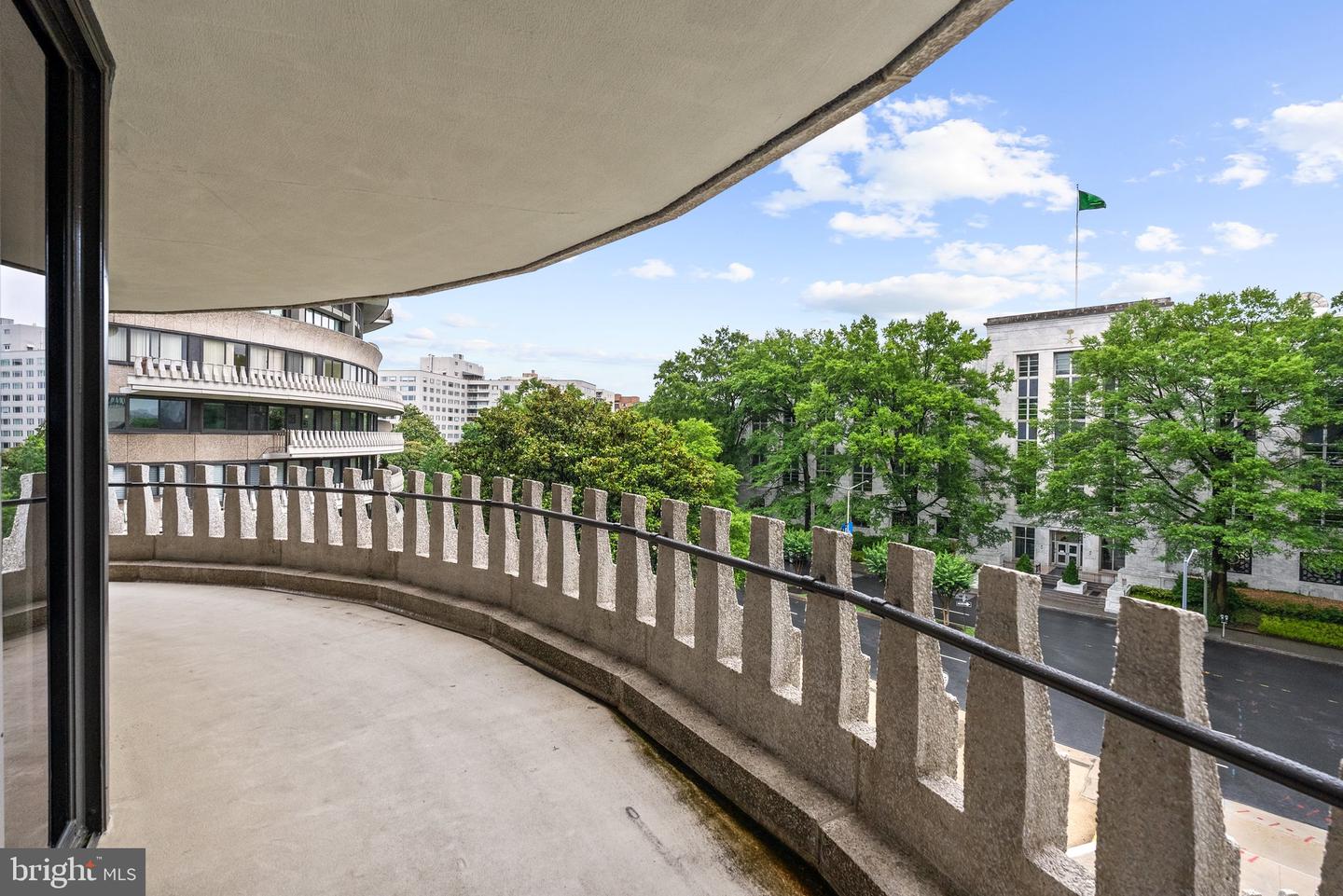 700 NEW HAMPSHIRE AVE NW #617, WASHINGTON, District Of Columbia 20037, 2 Bedrooms Bedrooms, ,2 BathroomsBathrooms,Residential,For sale,700 NEW HAMPSHIRE AVE NW #617,DCDC2185582 MLS # DCDC2185582