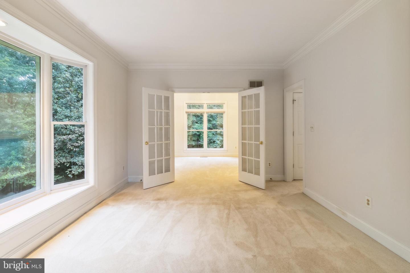 4427 BROOKSIDE DR, ALEXANDRIA, Virginia 22312, 5 Bedrooms Bedrooms, ,3 BathroomsBathrooms,Residential,For sale,4427 BROOKSIDE DR,VAFX2235446 MLS # VAFX2235446