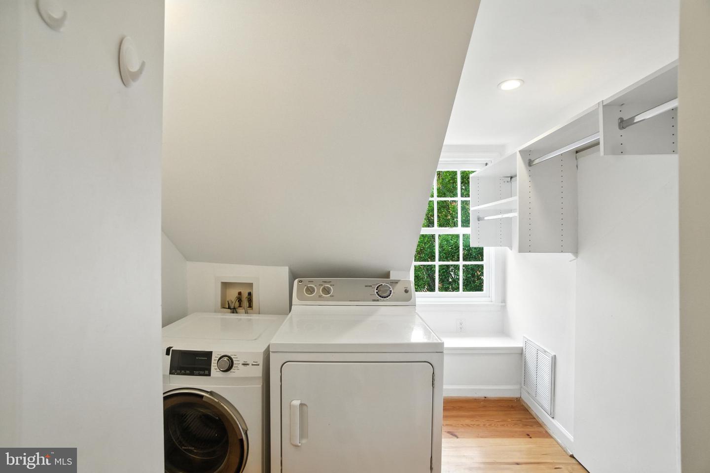 1072 30TH ST NW, WASHINGTON, District Of Columbia 20007, 2 Bedrooms Bedrooms, ,2 BathroomsBathrooms,Residential,For sale,1072 30TH ST NW,DCDC2201630 MLS # DCDC2201630