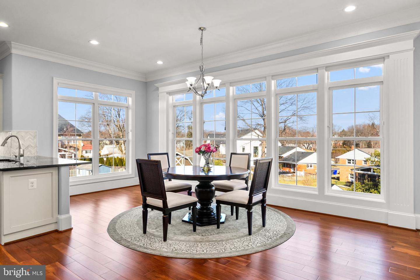 1718 CHATEAU CT, MCLEAN, Virginia 22101, 6 Bedrooms Bedrooms, ,6 BathroomsBathrooms,Residential,For sale,1718 CHATEAU CT,VAFX2244760 MLS # VAFX2244760