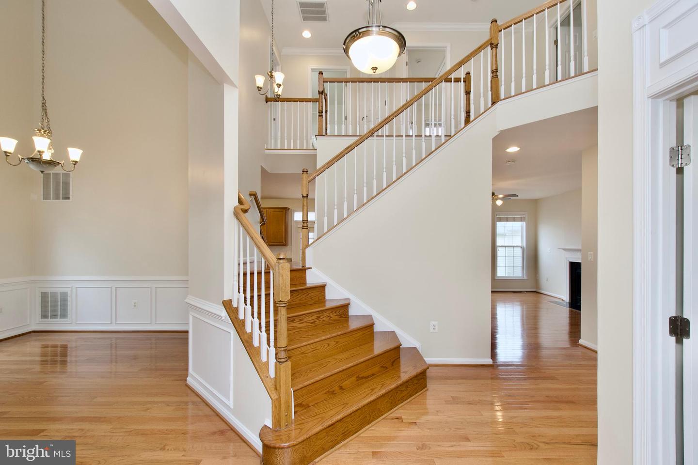 9573 5TH PL, LORTON, Virginia 22079, 4 Bedrooms Bedrooms, ,3 BathroomsBathrooms,Residential,For sale,9573 5TH PL,VAFX2245578 MLS # VAFX2245578