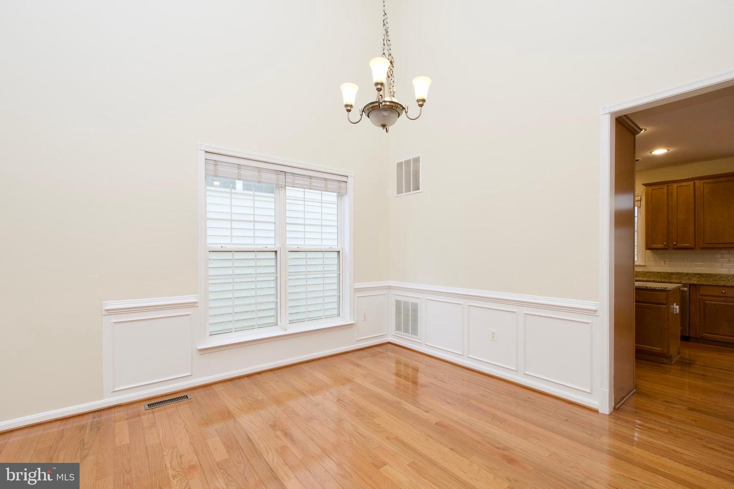 9573 5TH PL, LORTON, Virginia 22079, 4 Bedrooms Bedrooms, ,3 BathroomsBathrooms,Residential,For sale,9573 5TH PL,VAFX2245578 MLS # VAFX2245578
