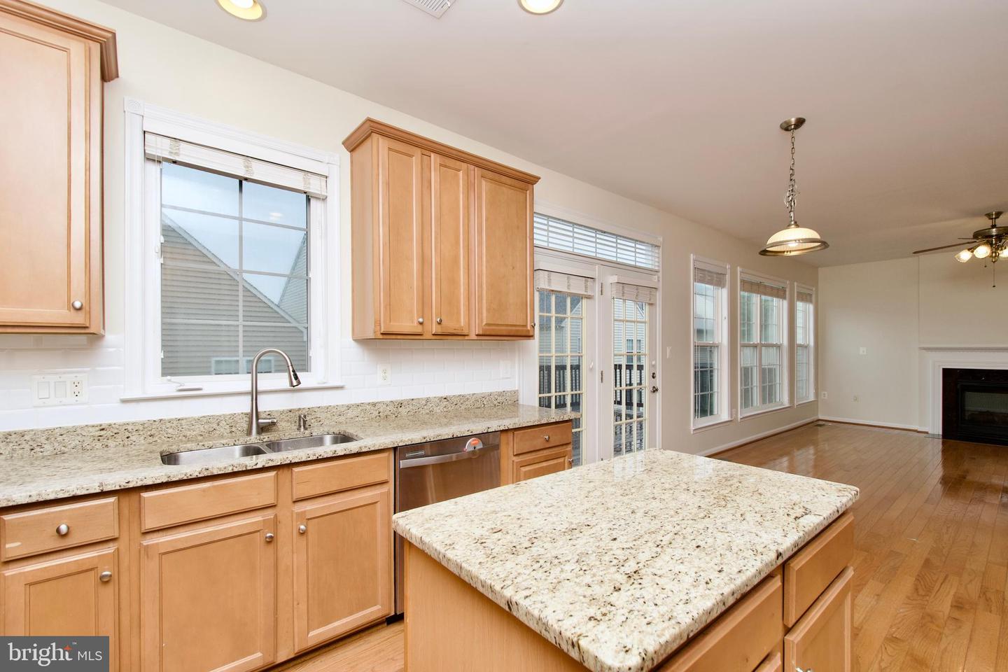 9573 5TH PL, LORTON, Virginia 22079, 4 Bedrooms Bedrooms, ,3 BathroomsBathrooms,Residential,For sale,9573 5TH PL,VAFX2245578 MLS # VAFX2245578
