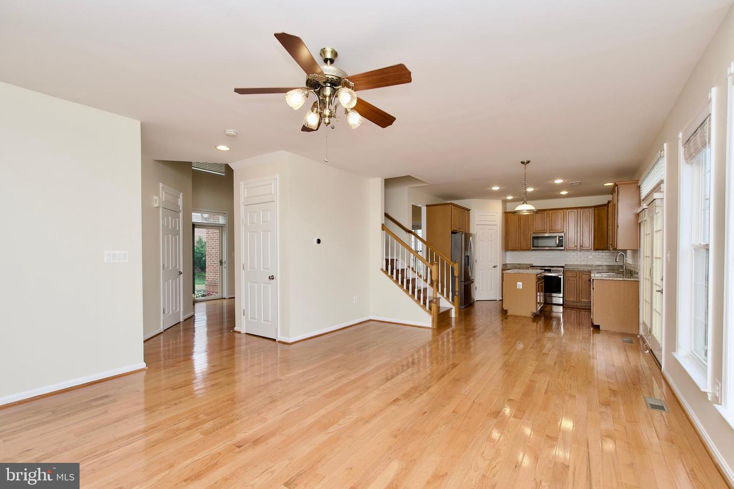 9573 5TH PL, LORTON, Virginia 22079, 4 Bedrooms Bedrooms, ,3 BathroomsBathrooms,Residential,For sale,9573 5TH PL,VAFX2245578 MLS # VAFX2245578