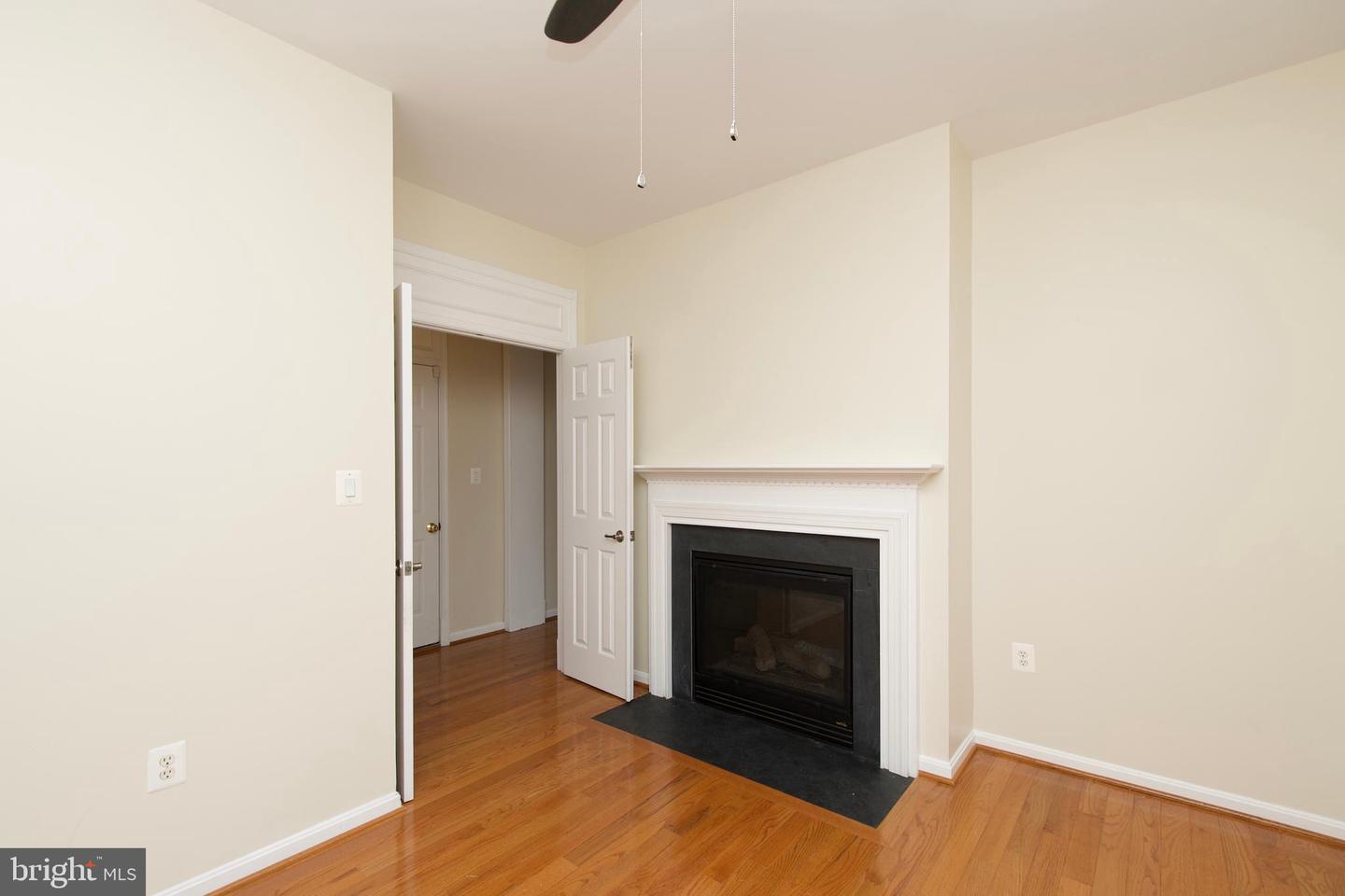 9573 5TH PL, LORTON, Virginia 22079, 4 Bedrooms Bedrooms, ,3 BathroomsBathrooms,Residential,For sale,9573 5TH PL,VAFX2245578 MLS # VAFX2245578