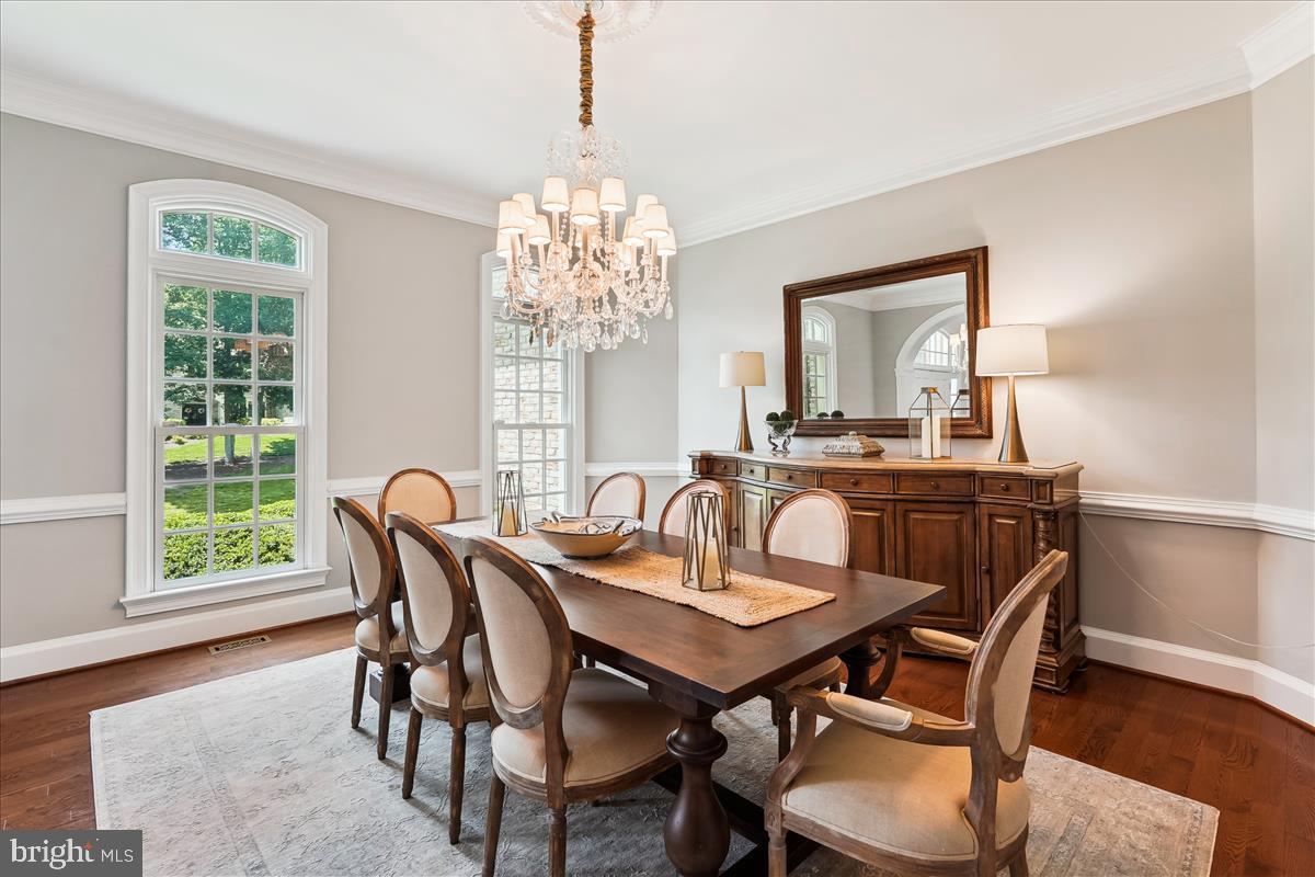 10757 TERKES VW, GREAT FALLS, Virginia 22066, 6 Bedrooms Bedrooms, ,5 BathroomsBathrooms,Residential,For sale,10757 TERKES VW,VAFX2247670 MLS # VAFX2247670