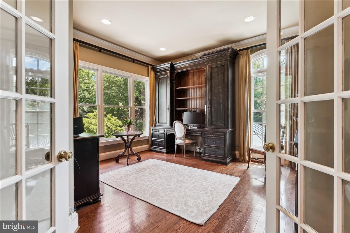 10757 TERKES VW, GREAT FALLS, Virginia 22066, 6 Bedrooms Bedrooms, ,5 BathroomsBathrooms,Residential,For sale,10757 TERKES VW,VAFX2247670 MLS # VAFX2247670