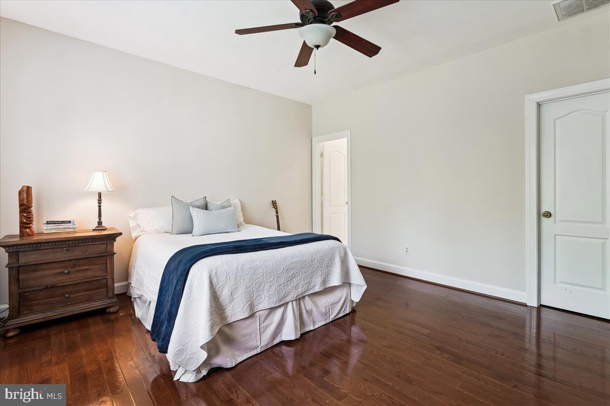 10757 TERKES VW, GREAT FALLS, Virginia 22066, 6 Bedrooms Bedrooms, ,5 BathroomsBathrooms,Residential,For sale,10757 TERKES VW,VAFX2247670 MLS # VAFX2247670