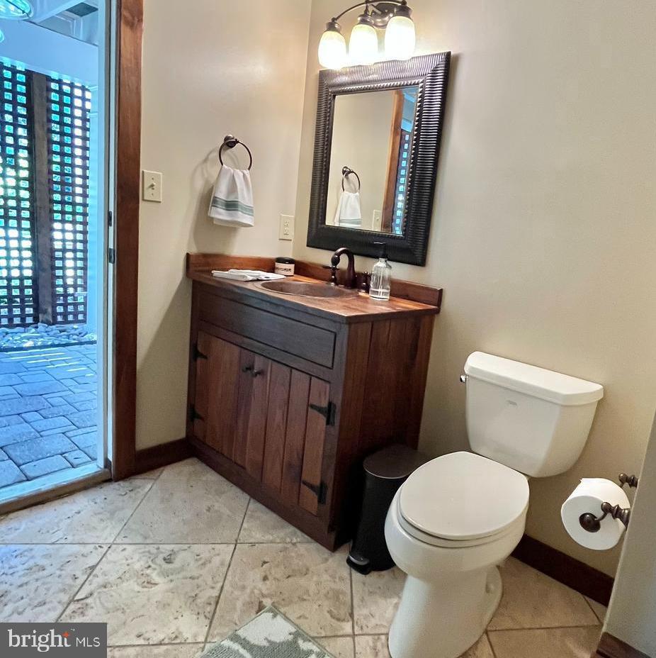 10757 TERKES VW, GREAT FALLS, Virginia 22066, 6 Bedrooms Bedrooms, ,5 BathroomsBathrooms,Residential,For sale,10757 TERKES VW,VAFX2247670 MLS # VAFX2247670