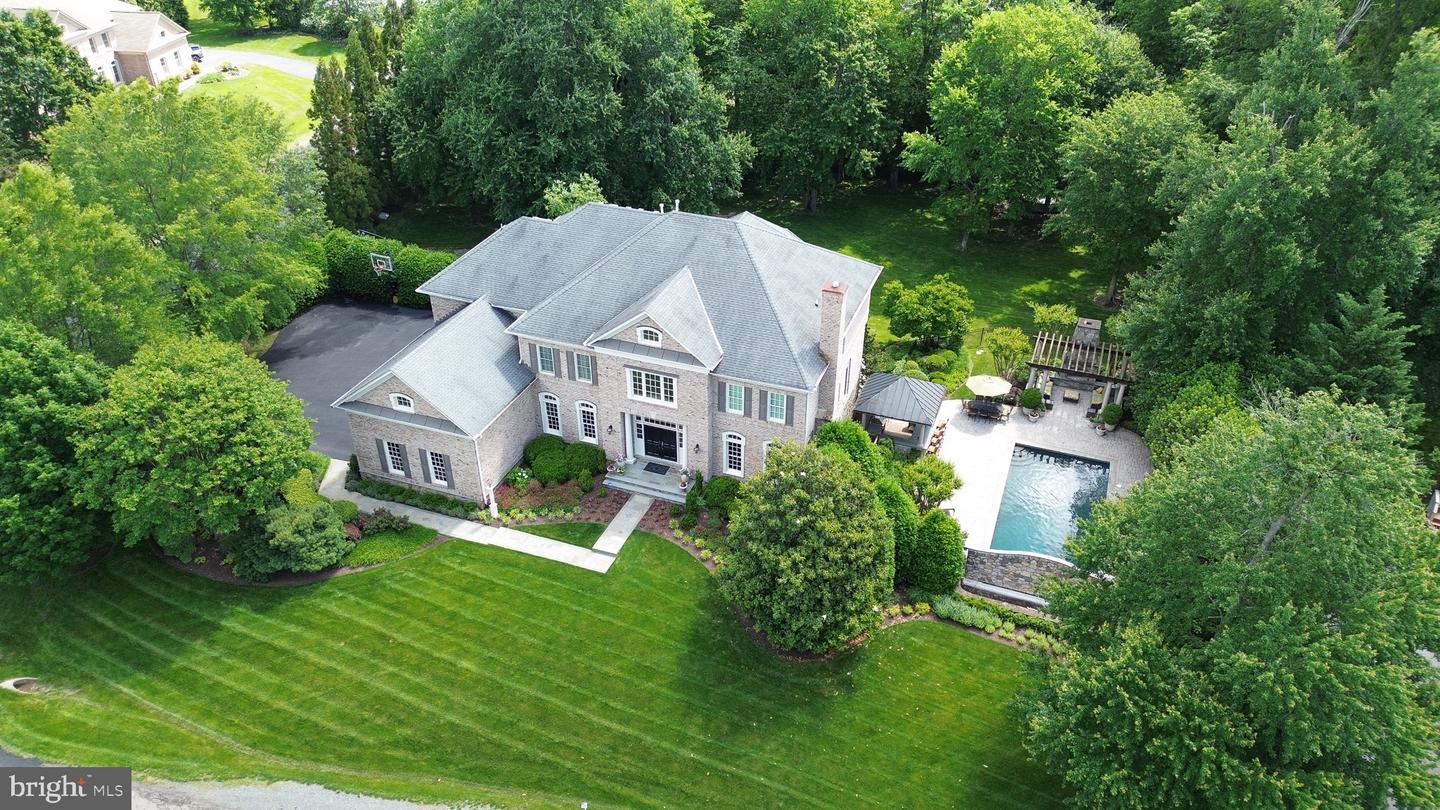 10757 TERKES VW, GREAT FALLS, Virginia 22066, 6 Bedrooms Bedrooms, ,5 BathroomsBathrooms,Residential,For sale,10757 TERKES VW,VAFX2247670 MLS # VAFX2247670