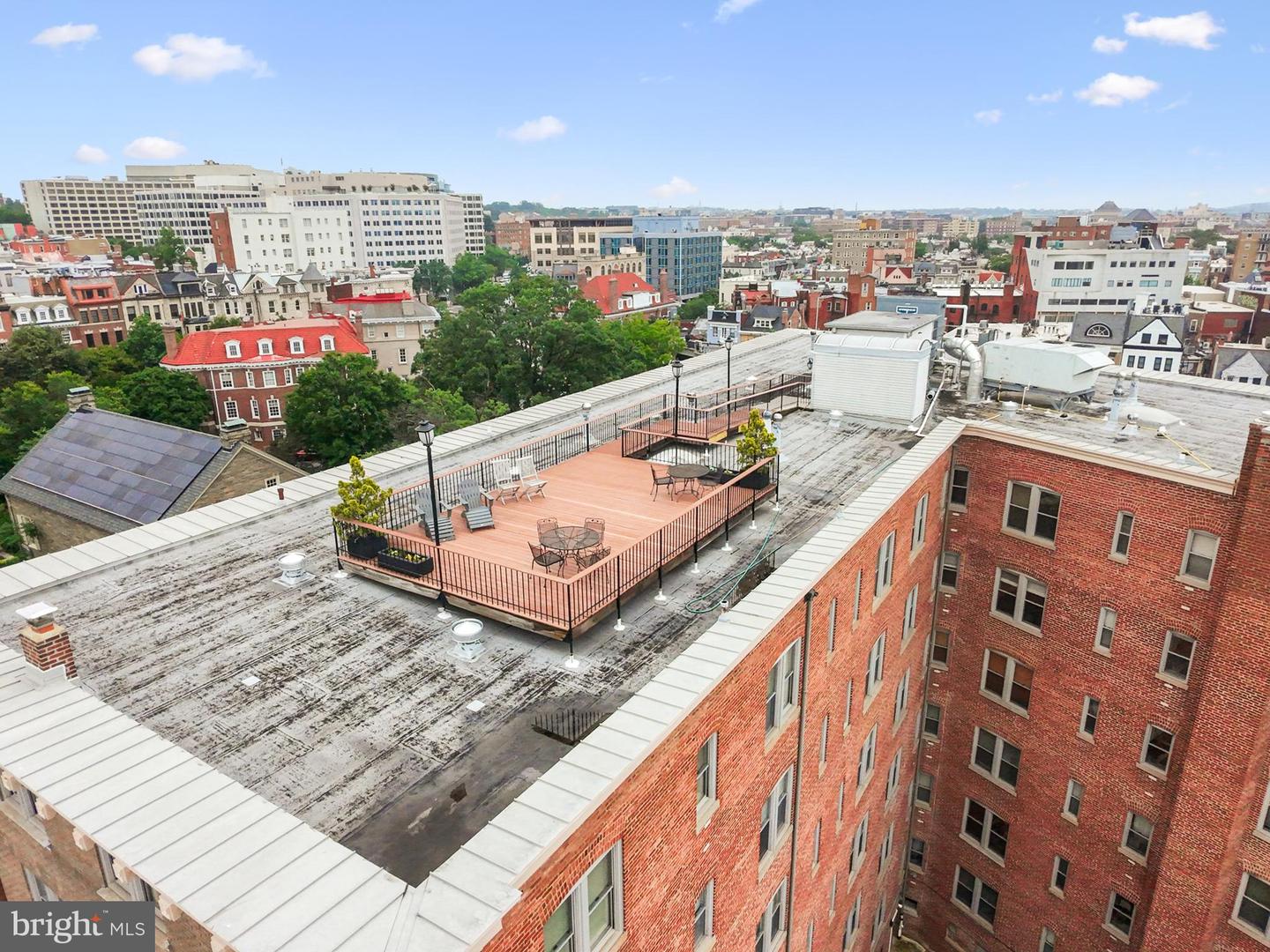 2129 FLORIDA AVE NW #503, WASHINGTON, District Of Columbia 20008, 1 Bedroom Bedrooms, ,1 BathroomBathrooms,Residential,For sale,2129 FLORIDA AVE NW #503,DCDC2206222 MLS # DCDC2206222